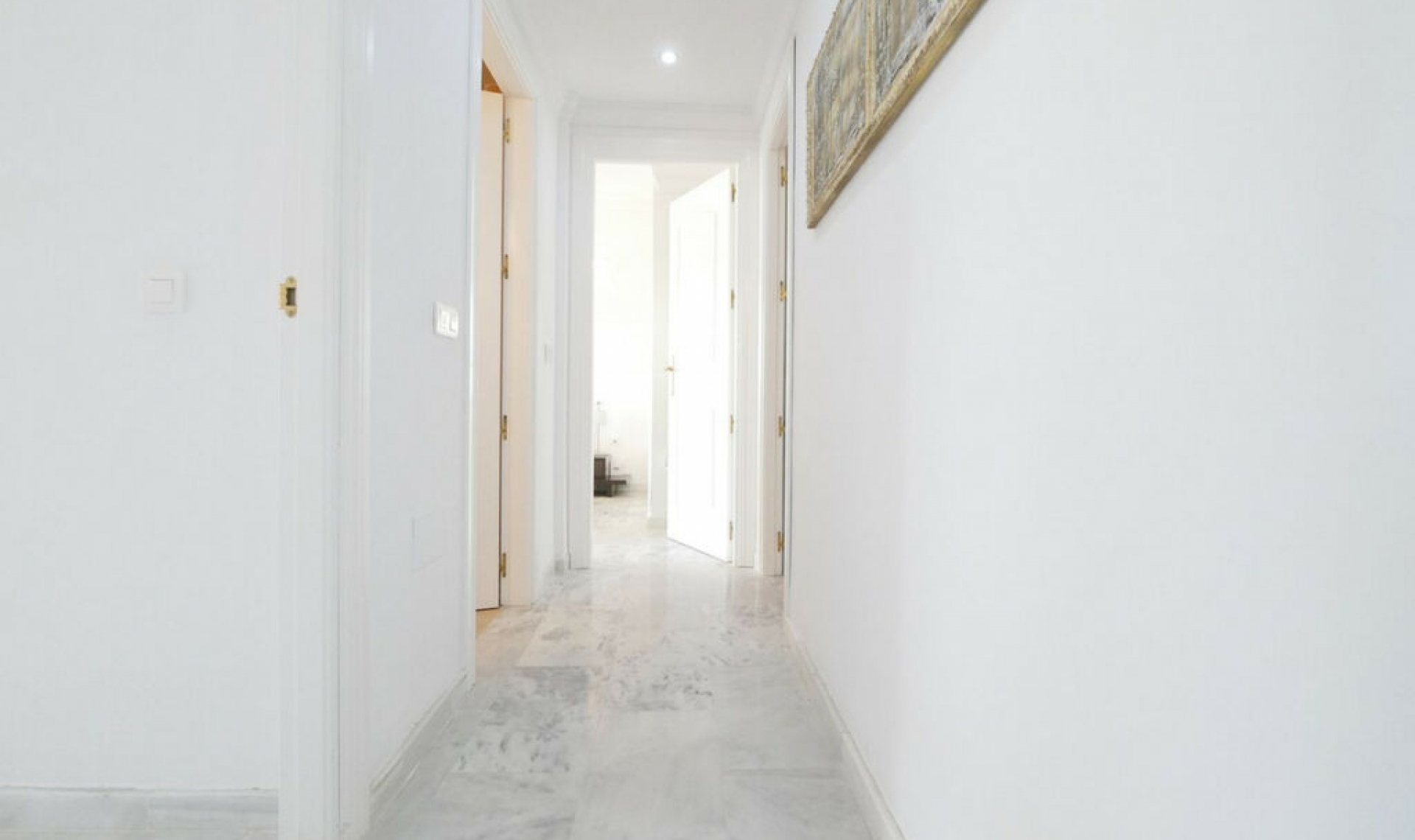 Resale - Apartment -
Calahonda