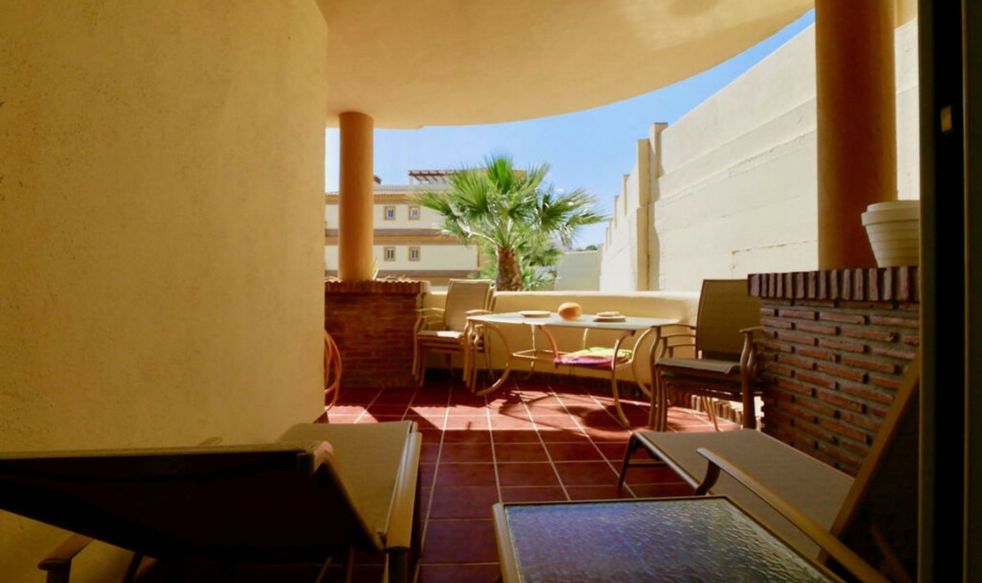 Resale - Apartment -
Calahonda