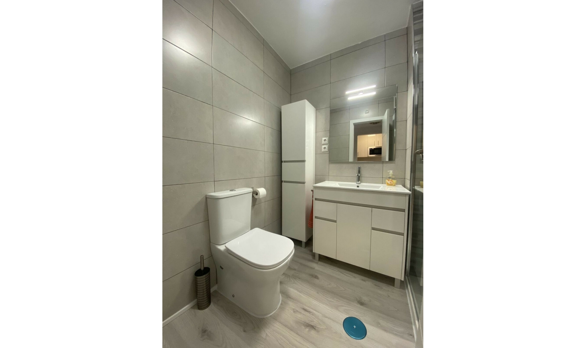 Resale - Apartment -
Calahonda