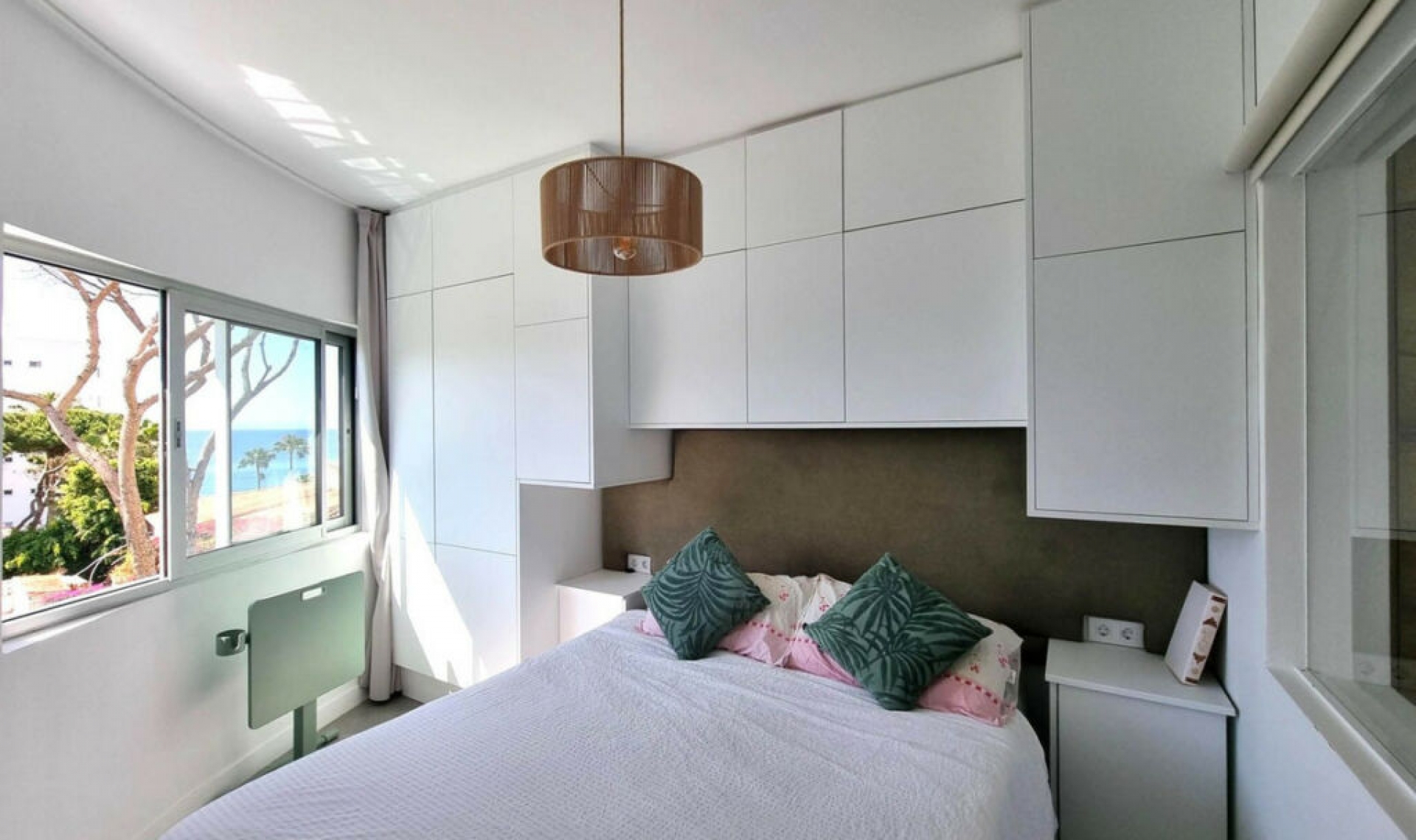 Resale - Apartment -
Calahonda