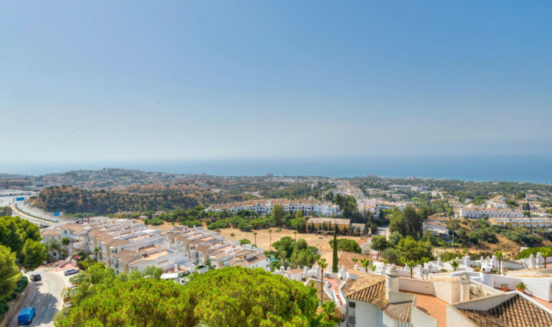 Resale - Apartment -
Calahonda
