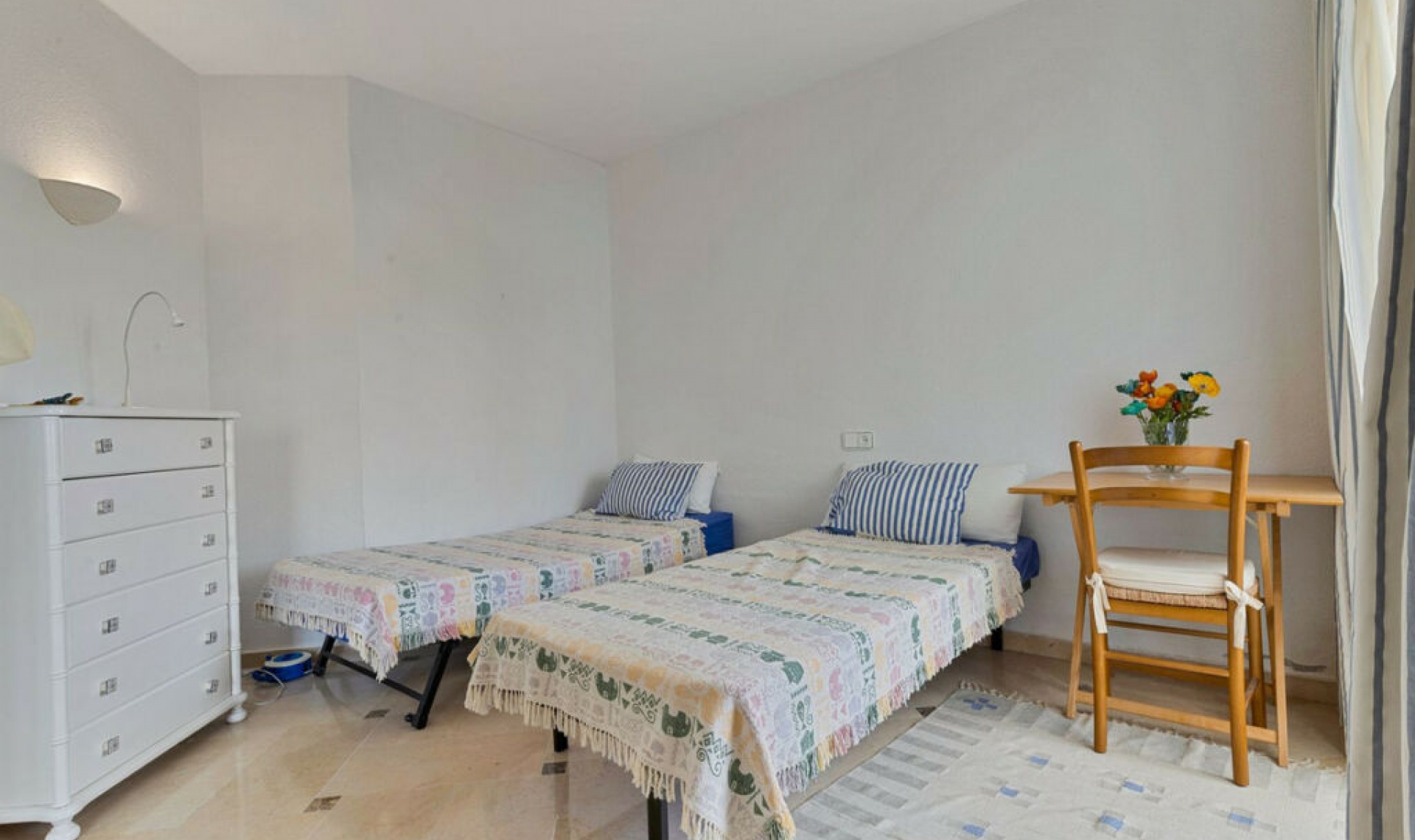Resale - Apartment -
Calahonda