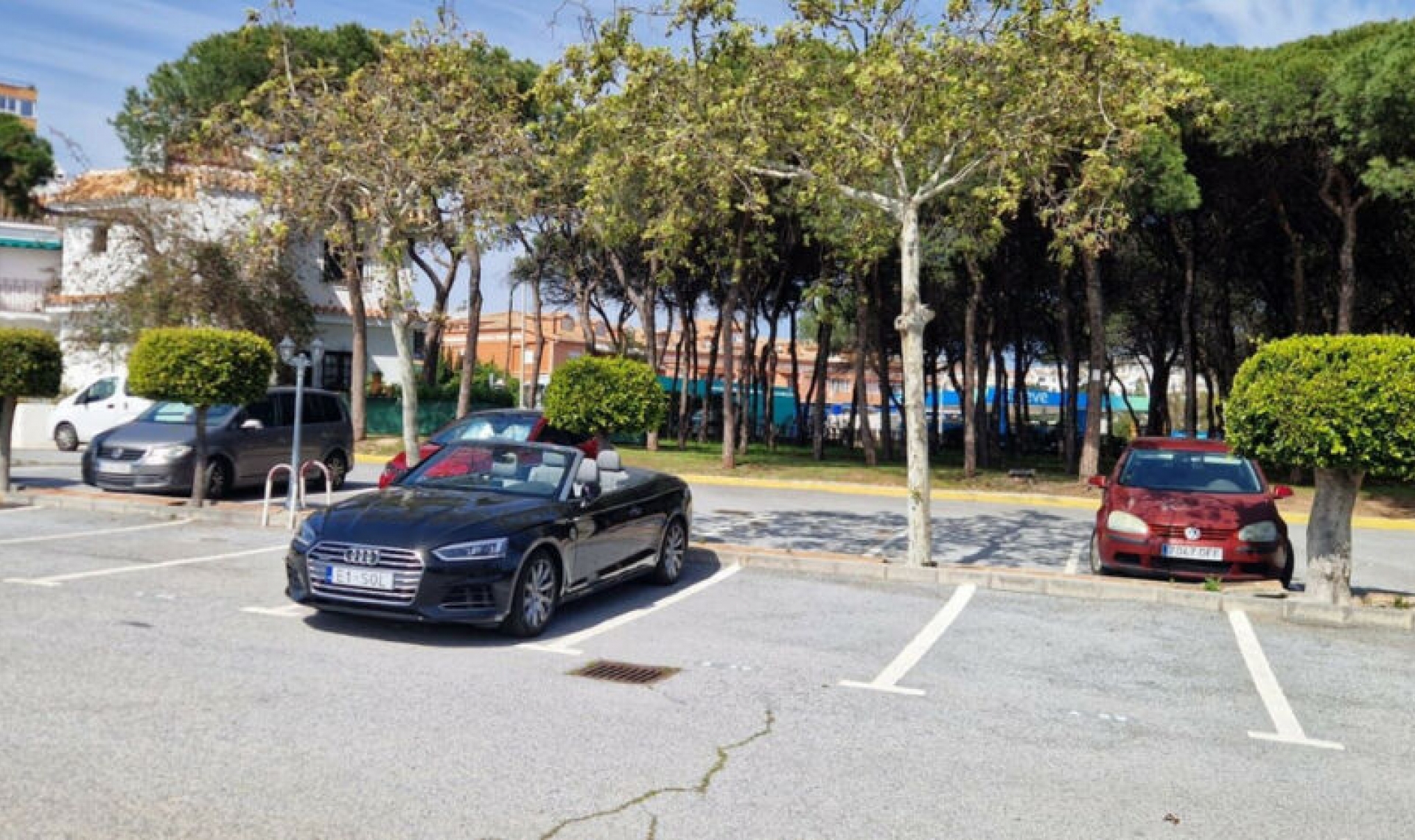 Resale - Apartment -
Calahonda