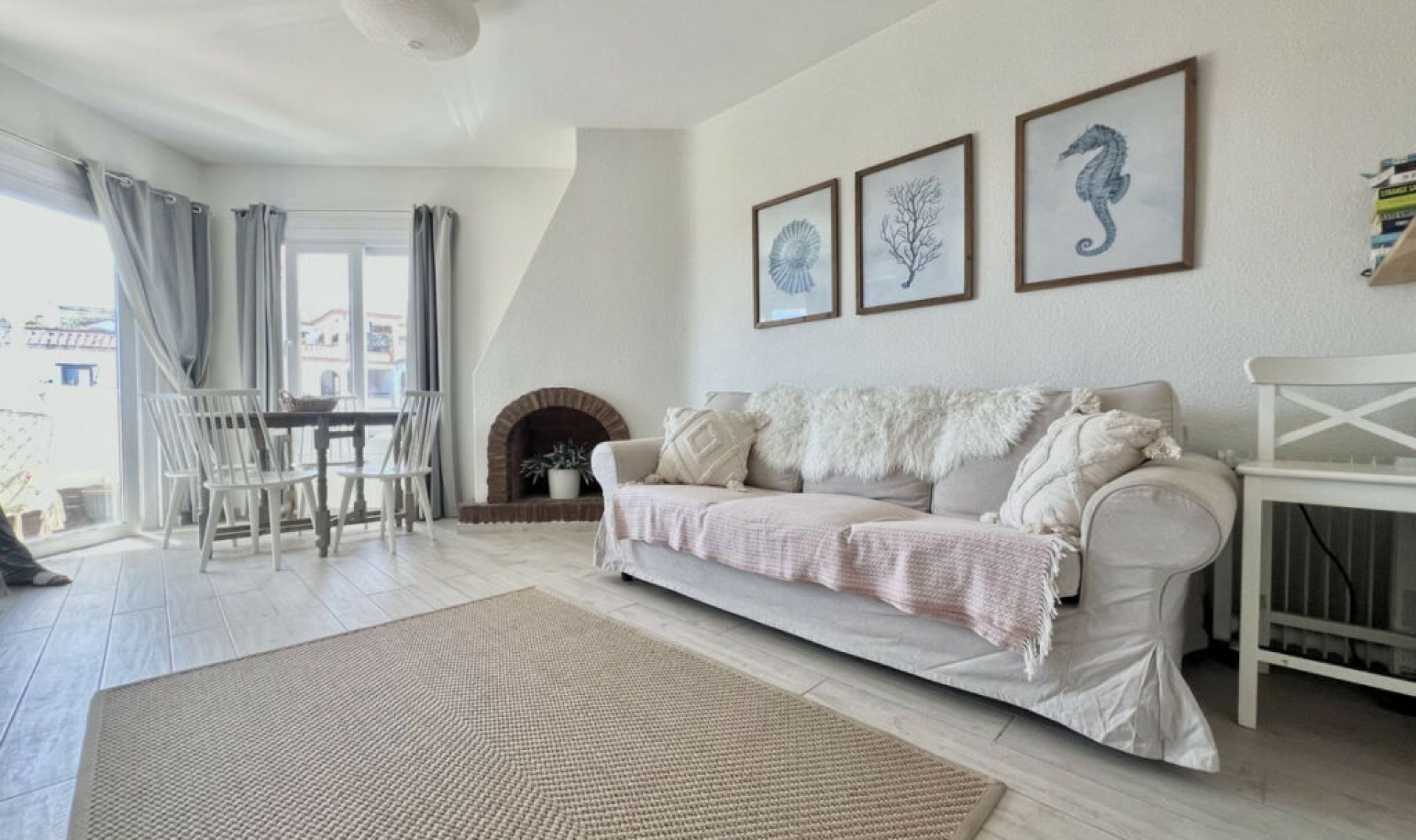 Resale - Apartment -
Calahonda