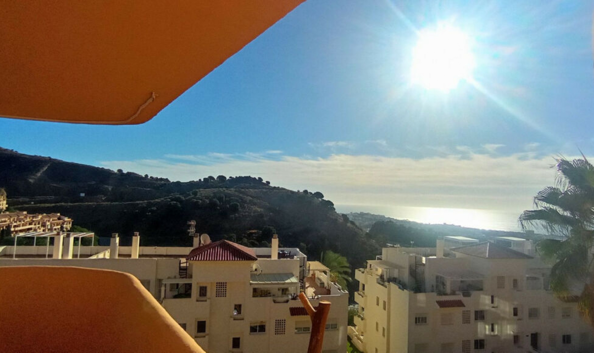 Resale - Apartment -
Calahonda