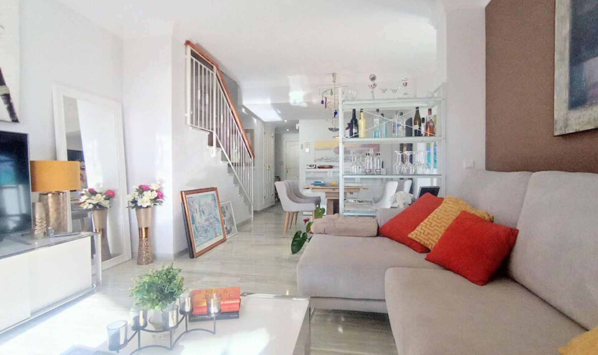 Resale - Apartment -
Calahonda