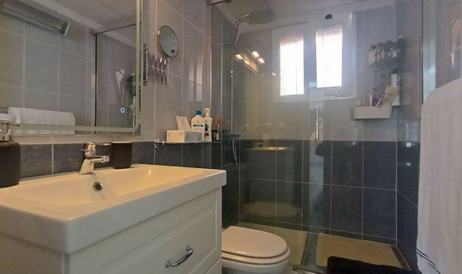 Resale - Apartment -
Calahonda