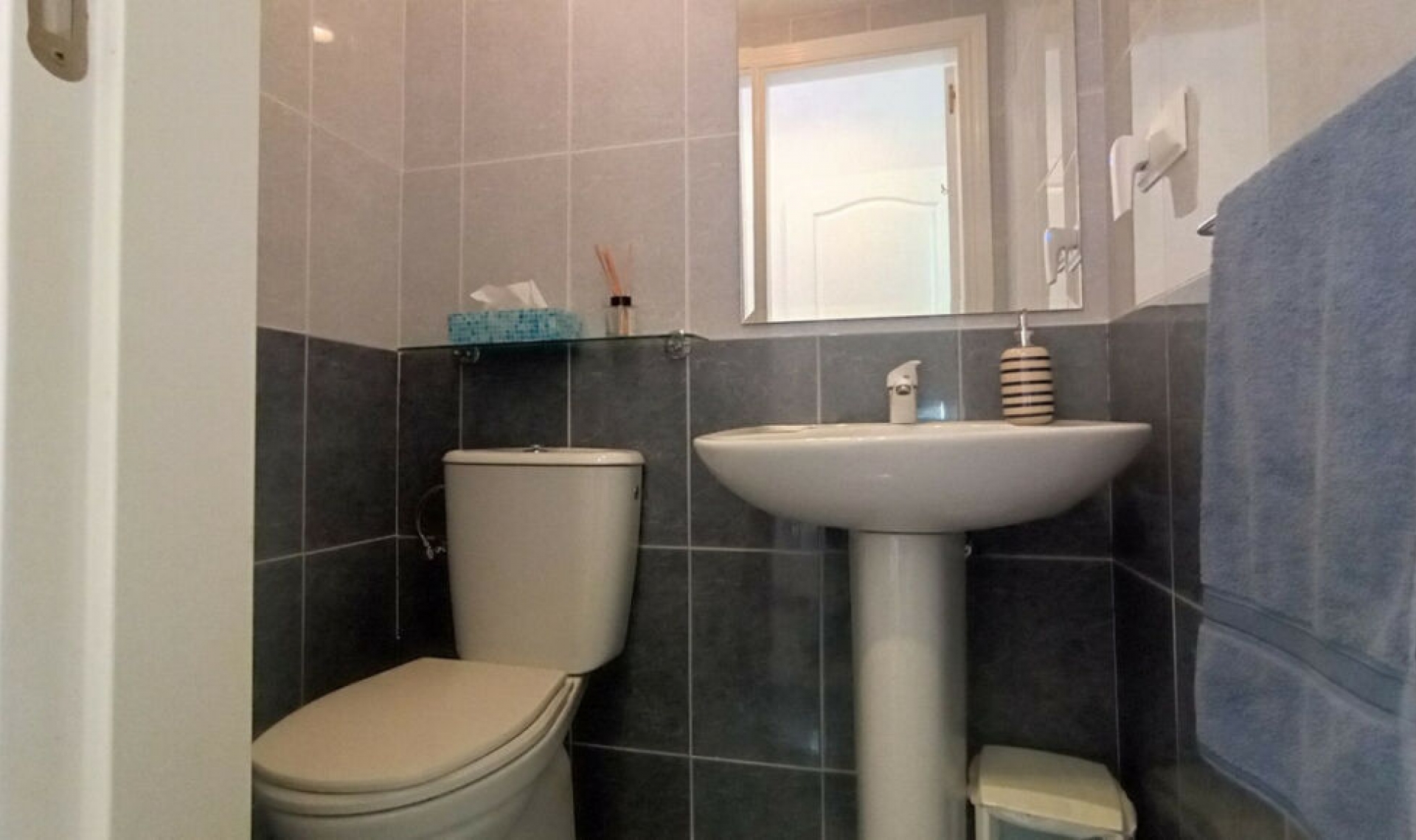 Resale - Apartment -
Calahonda