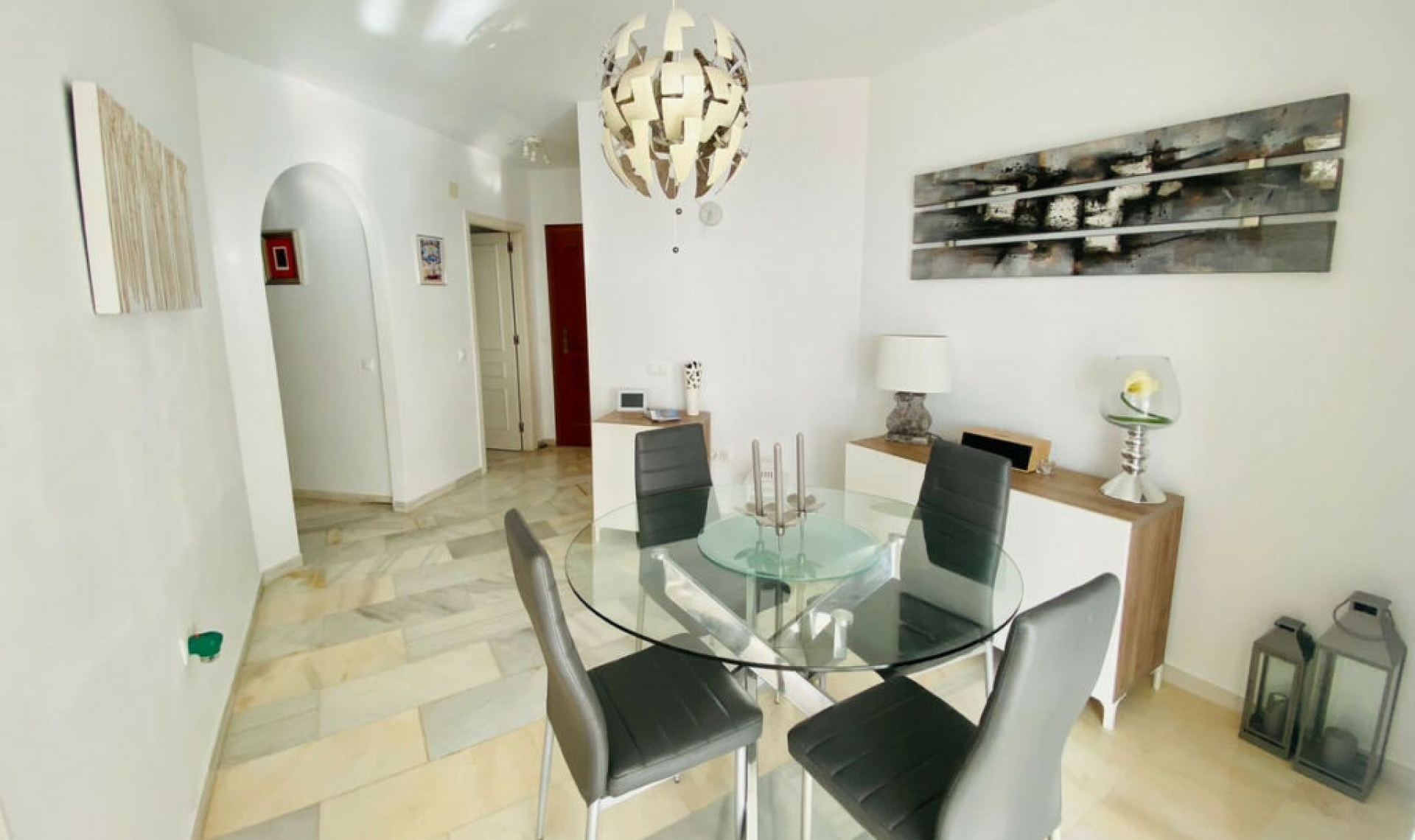 Resale - Apartment -
Calahonda