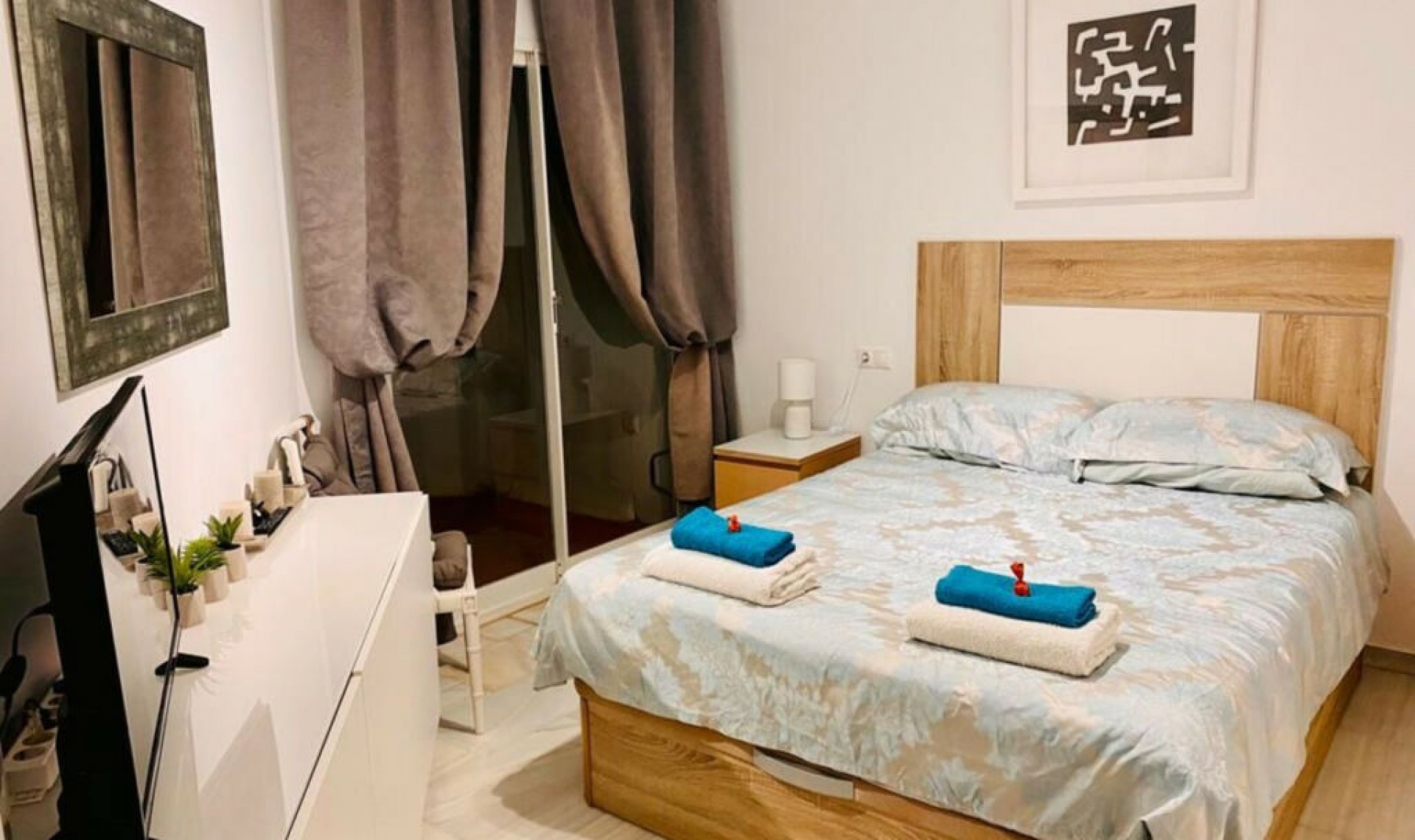 Resale - Apartment -
Calahonda