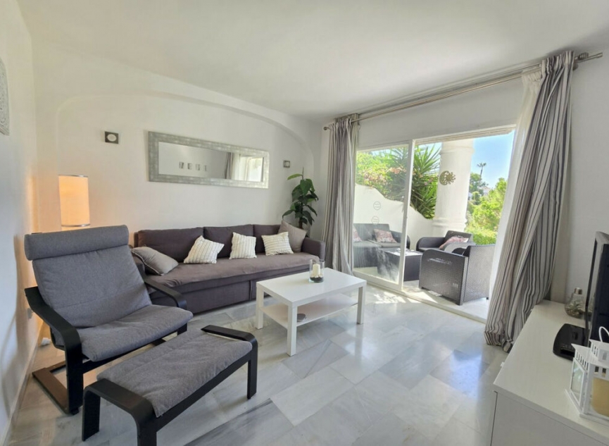 Resale - Apartment -
Calahonda