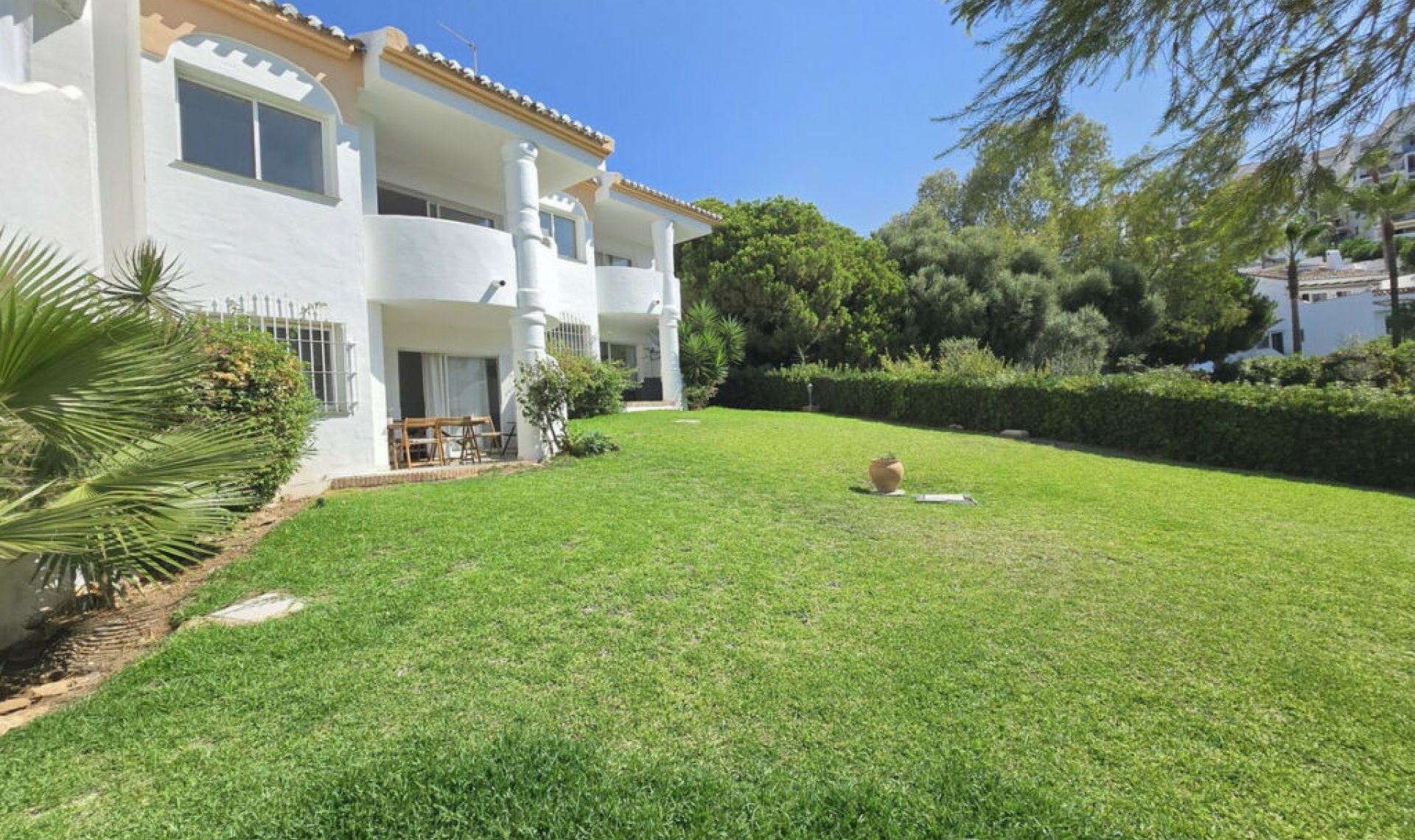 Resale - Apartment -
Calahonda