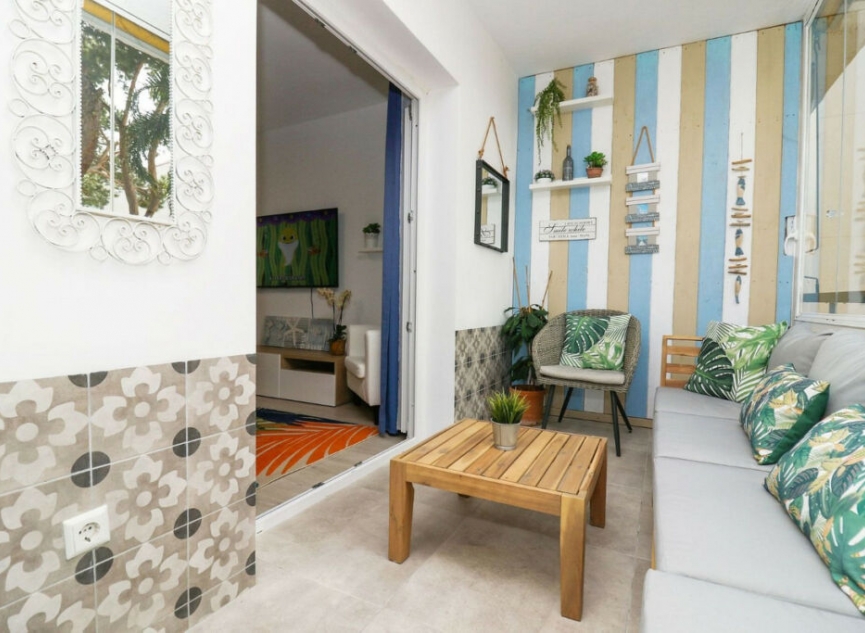 Resale - Apartment -
Calahonda