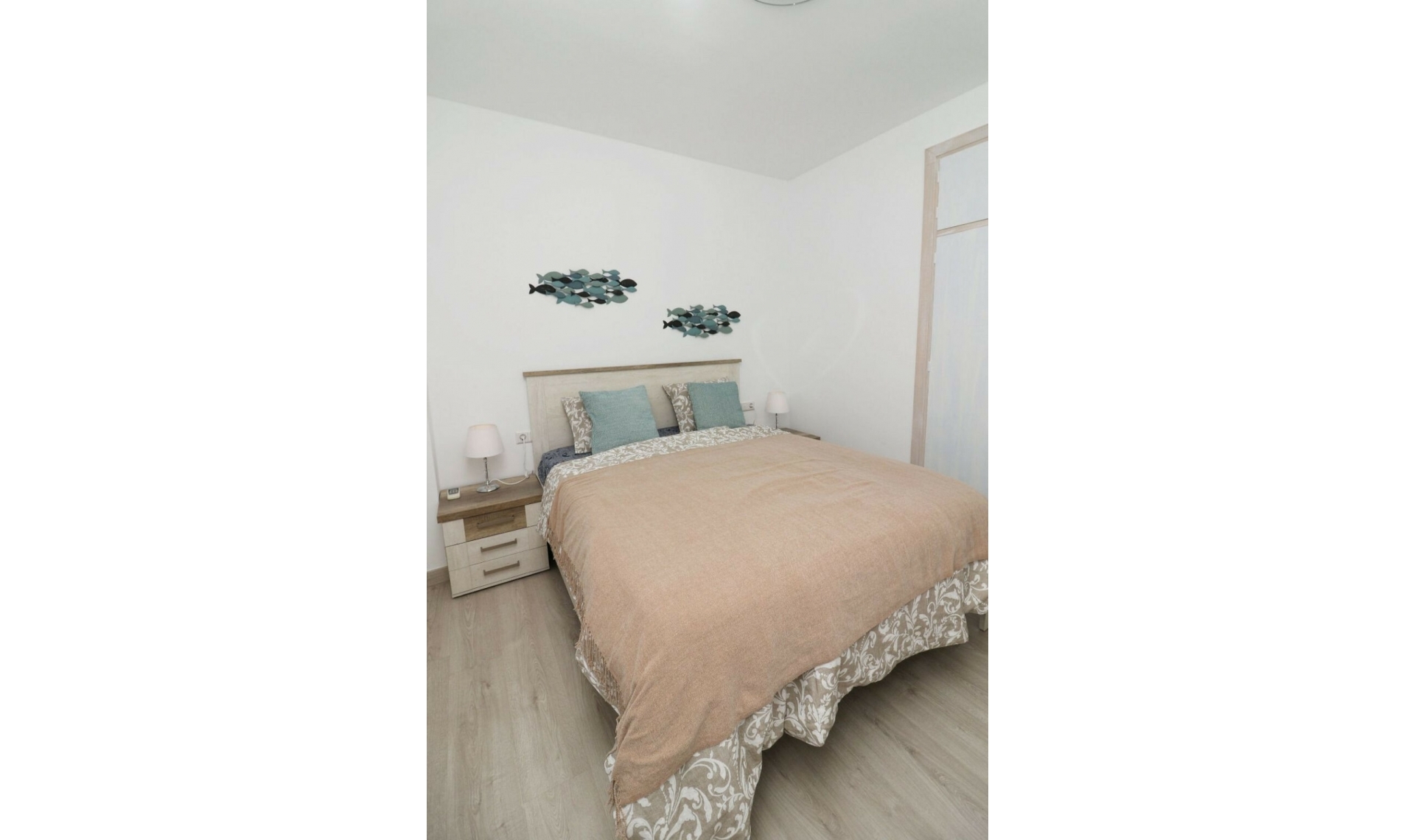 Resale - Apartment -
Calahonda