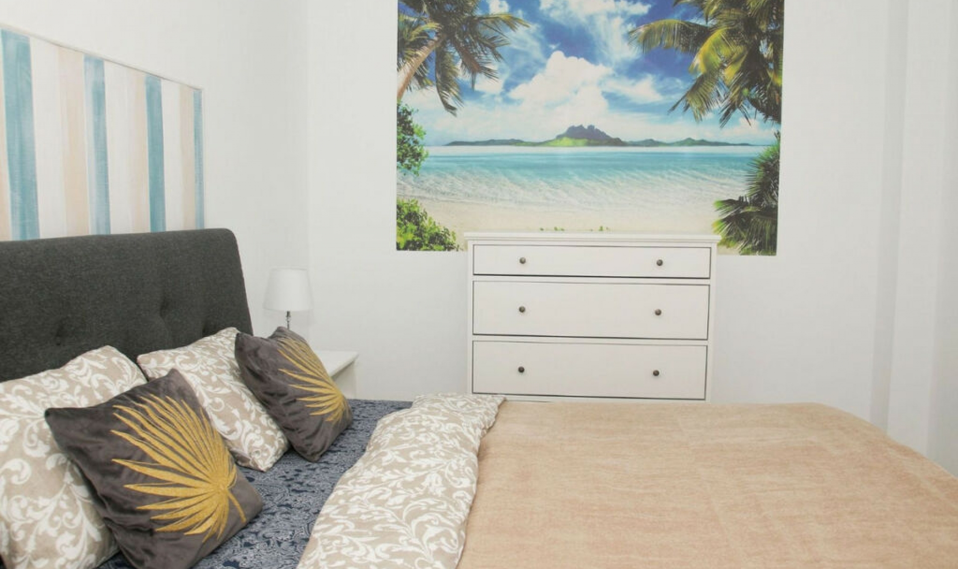 Resale - Apartment -
Calahonda