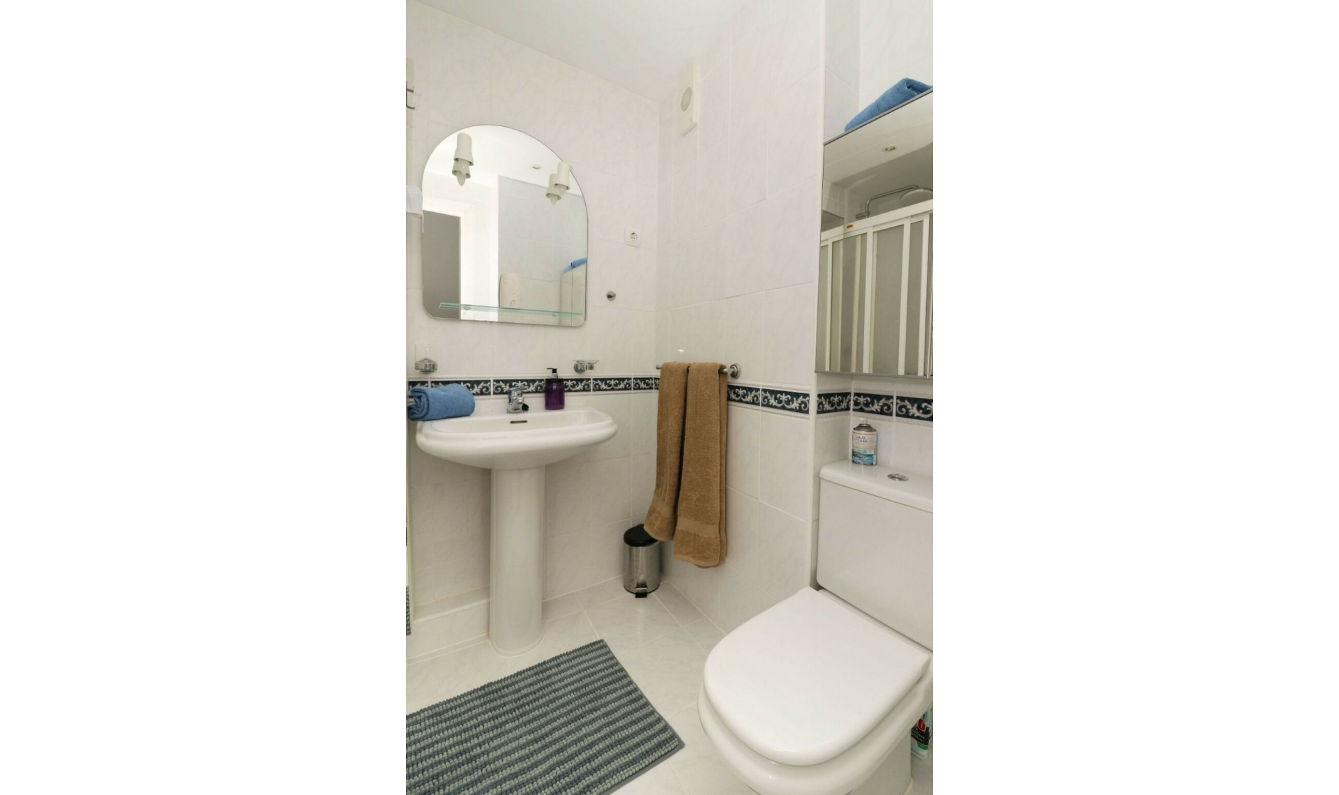 Resale - Apartment -
Calahonda