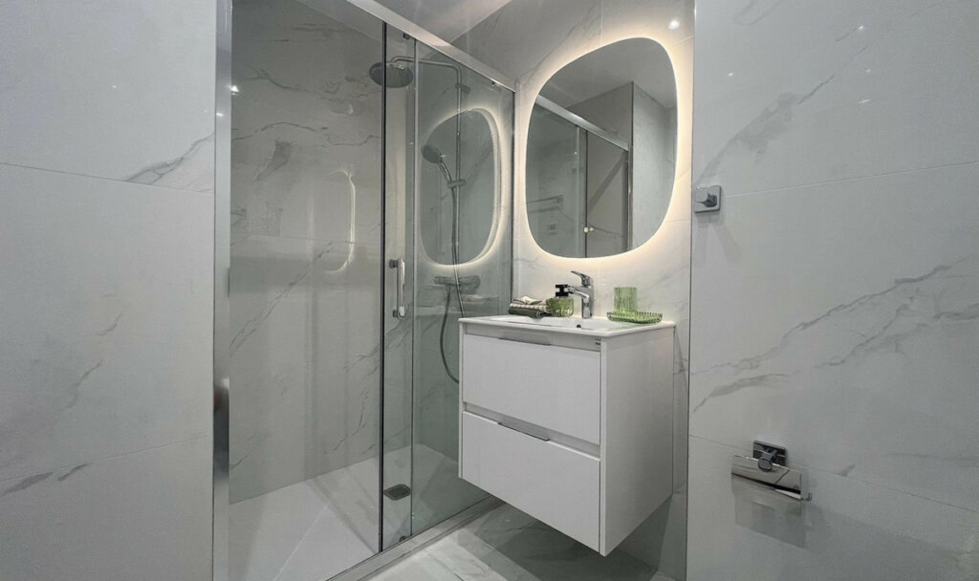 Resale - Apartment -
Calahonda