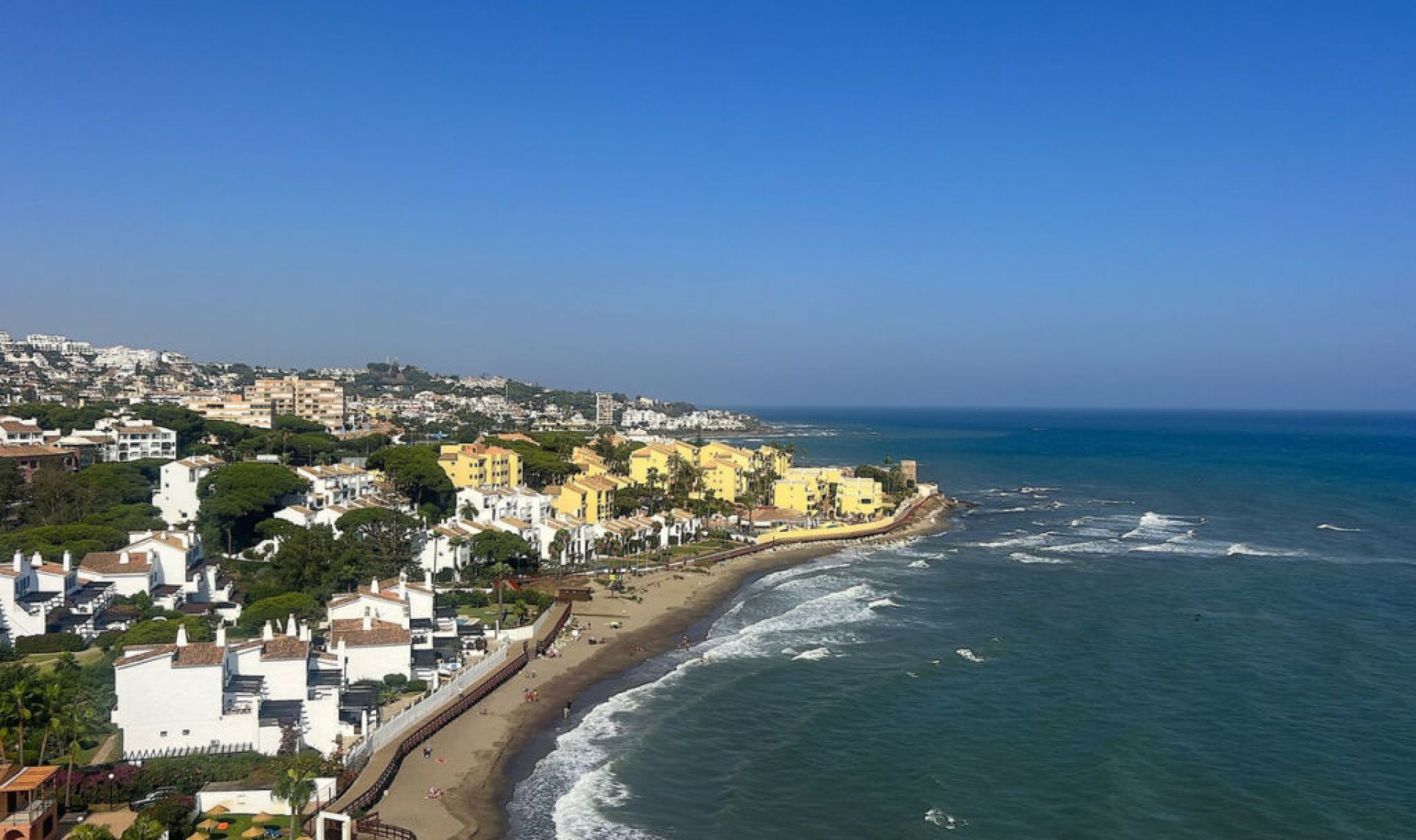 Resale - Apartment -
Calahonda