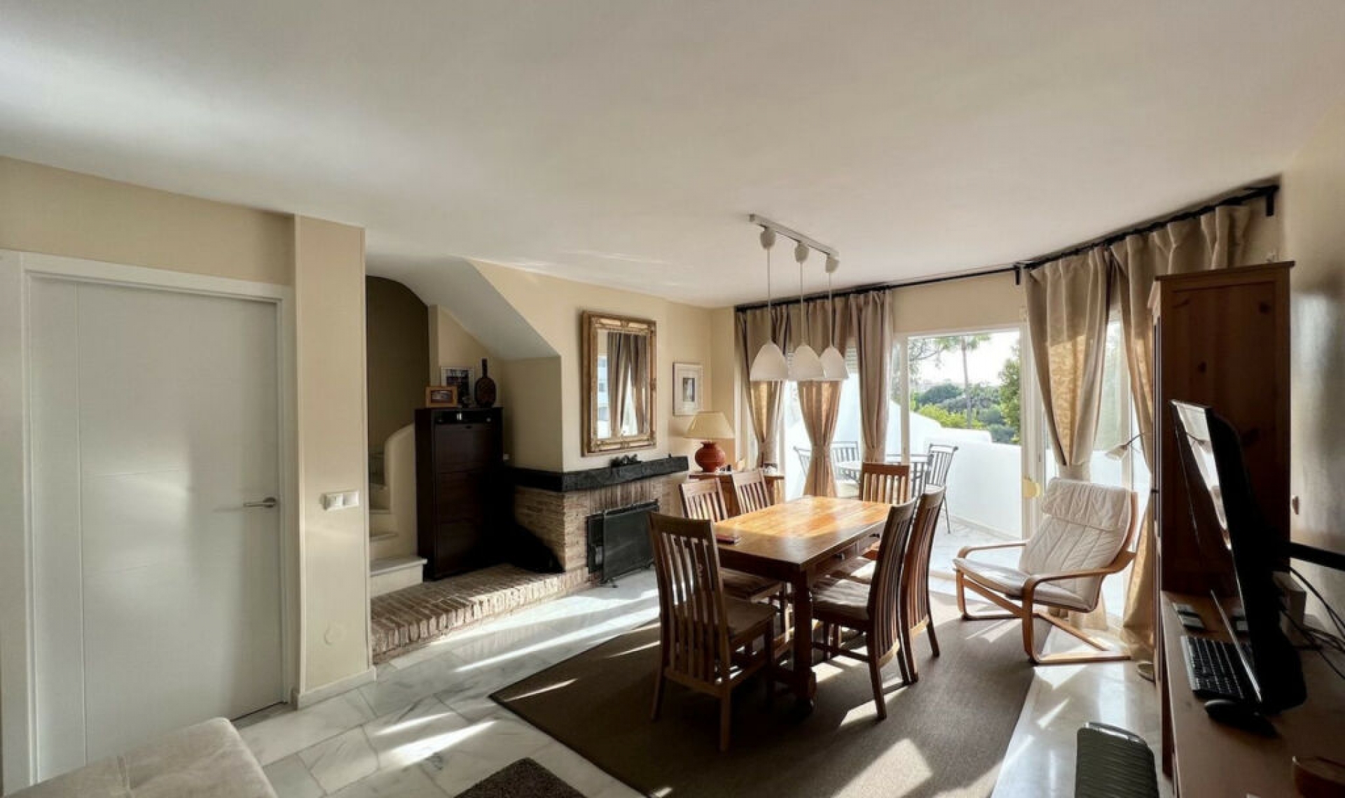 Resale - Apartment -
Calahonda