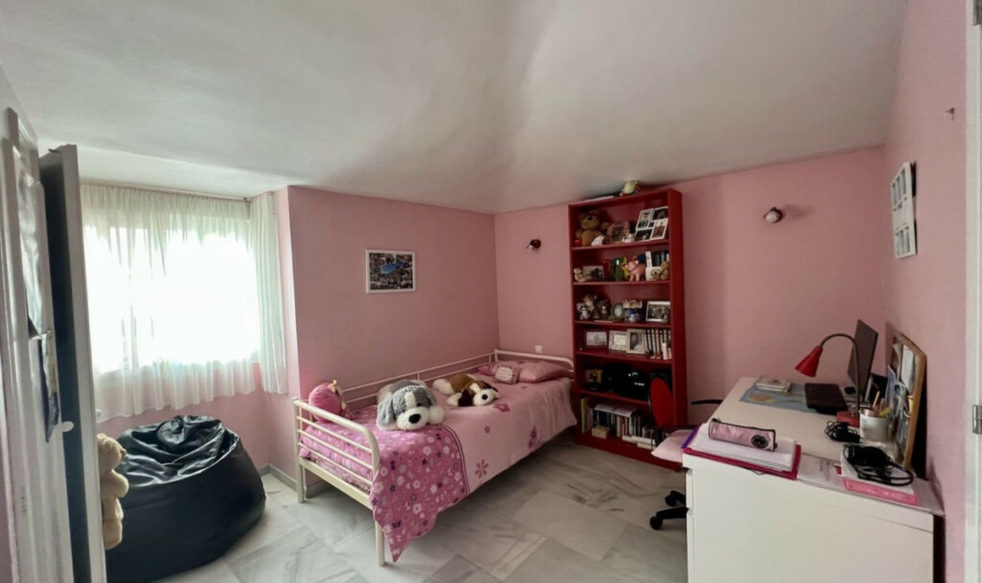 Resale - Apartment -
Calahonda