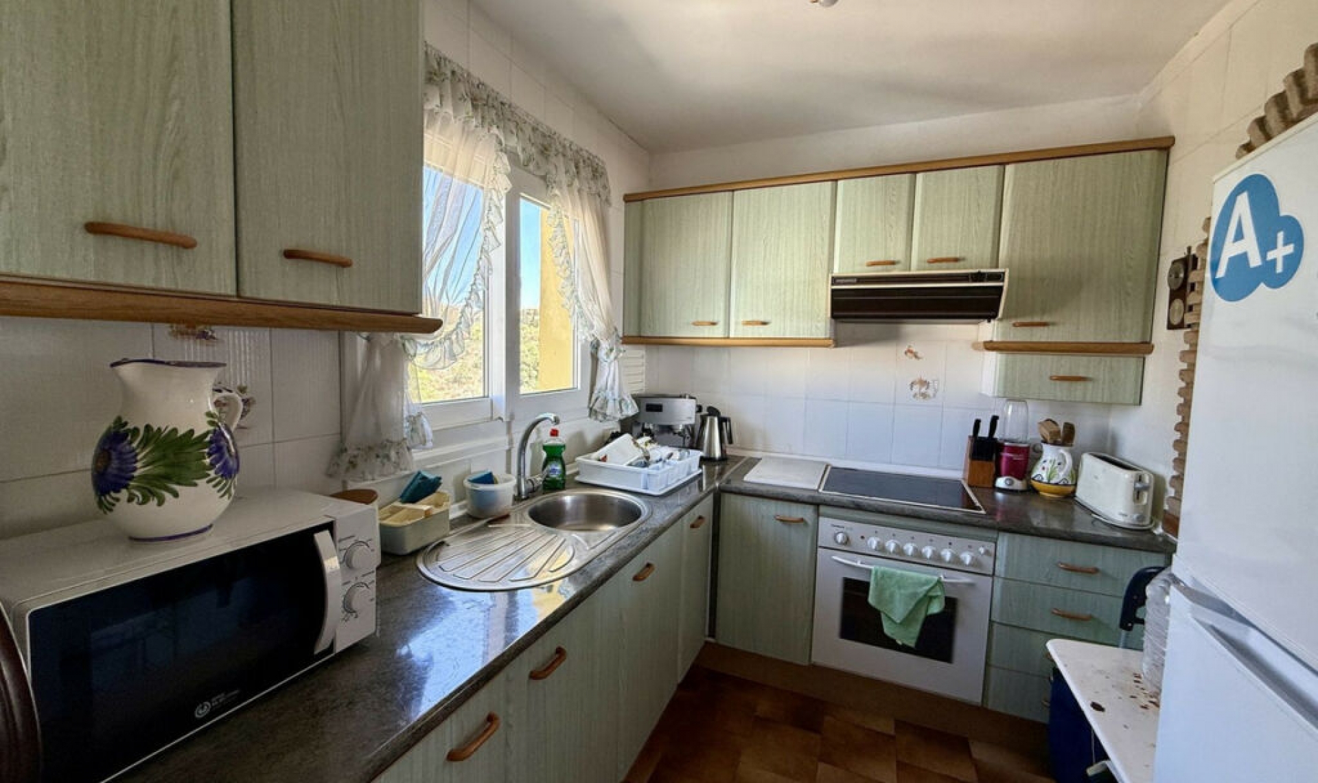 Resale - Apartment -
Calahonda