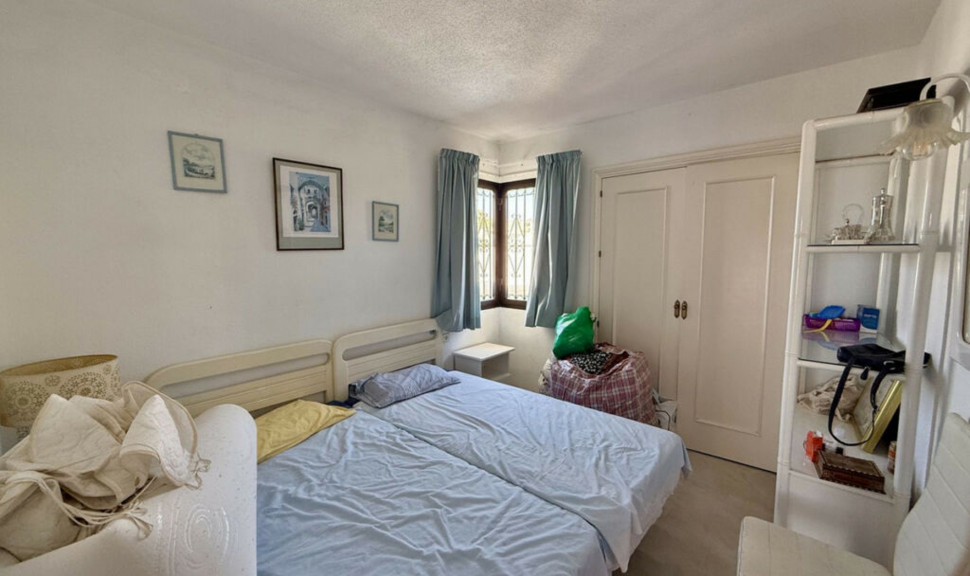 Resale - Apartment -
Calahonda