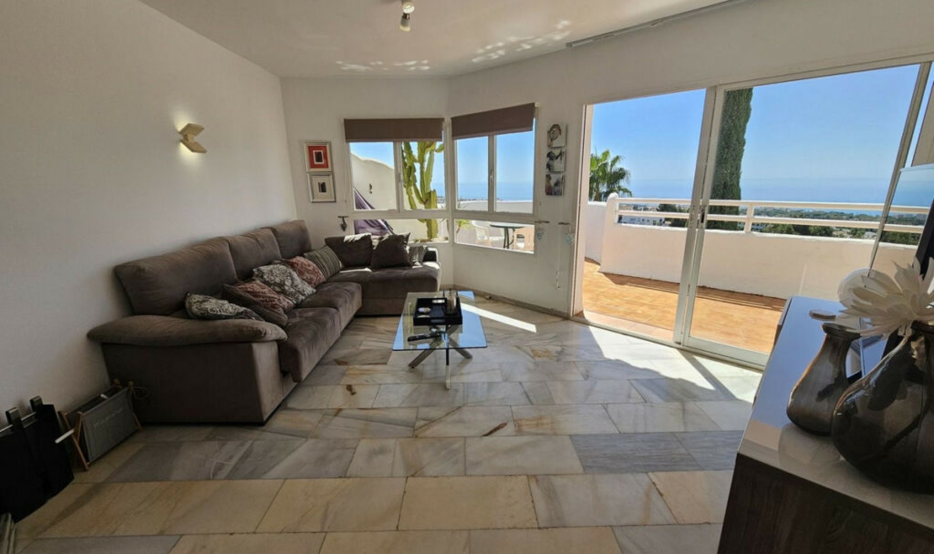 Resale - Apartment -
Calahonda