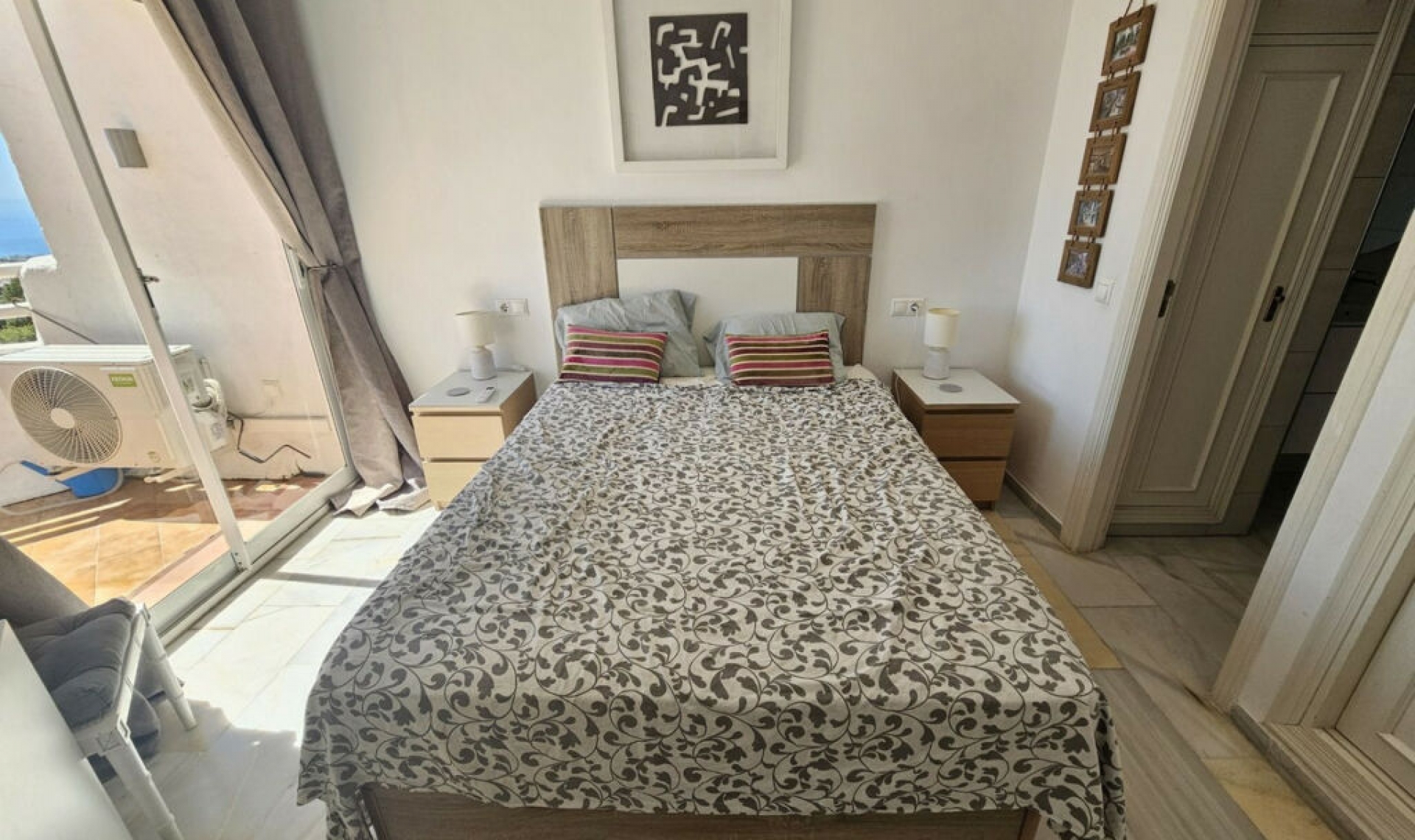 Resale - Apartment -
Calahonda