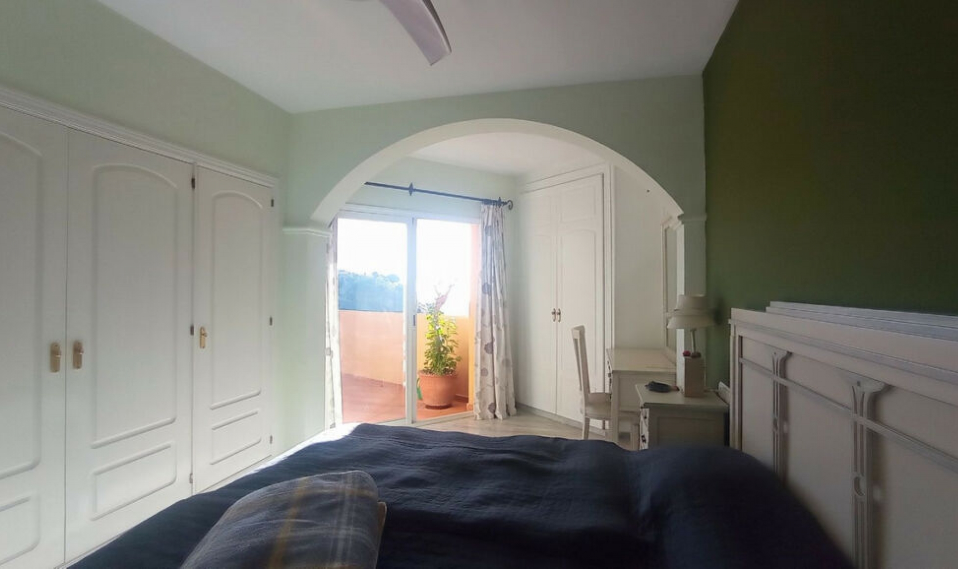 Resale - Apartment -
Calahonda