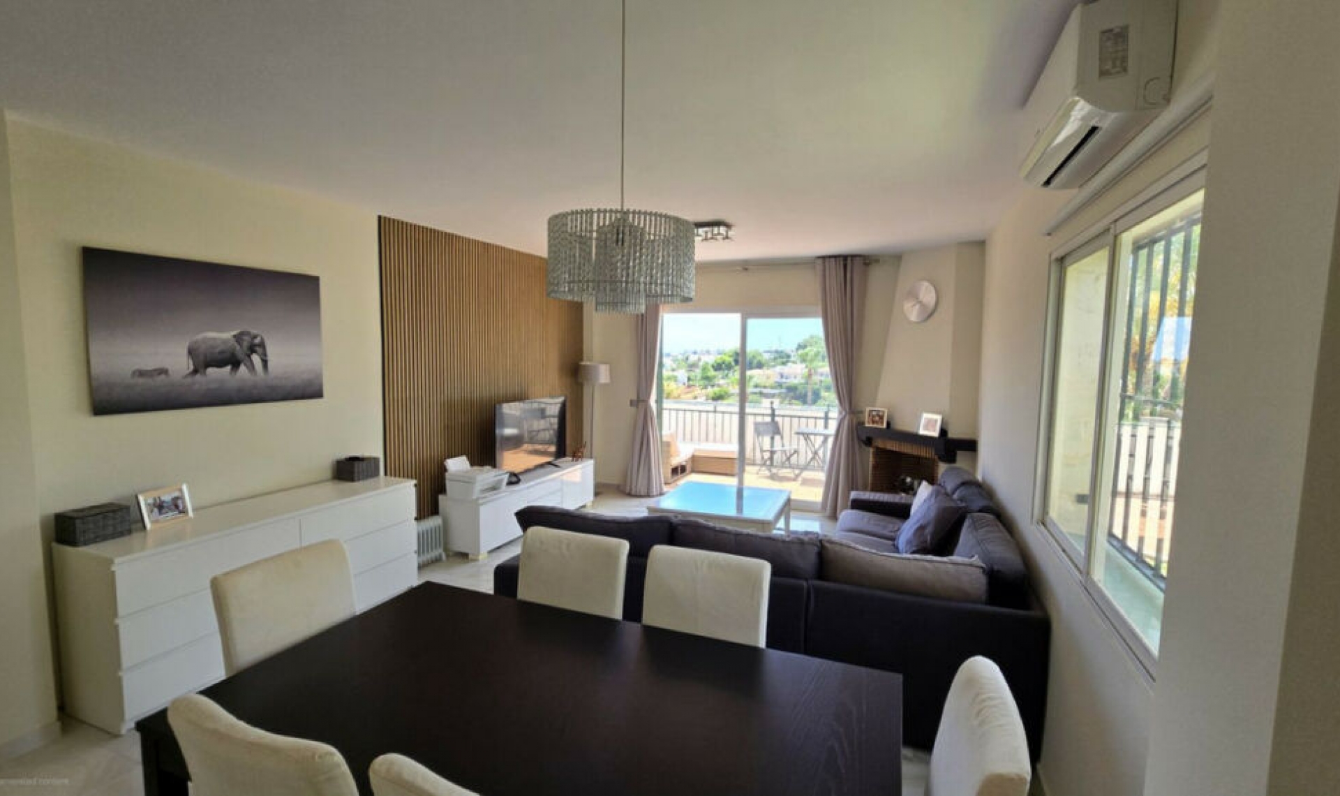 Resale - Apartment -
Calahonda
