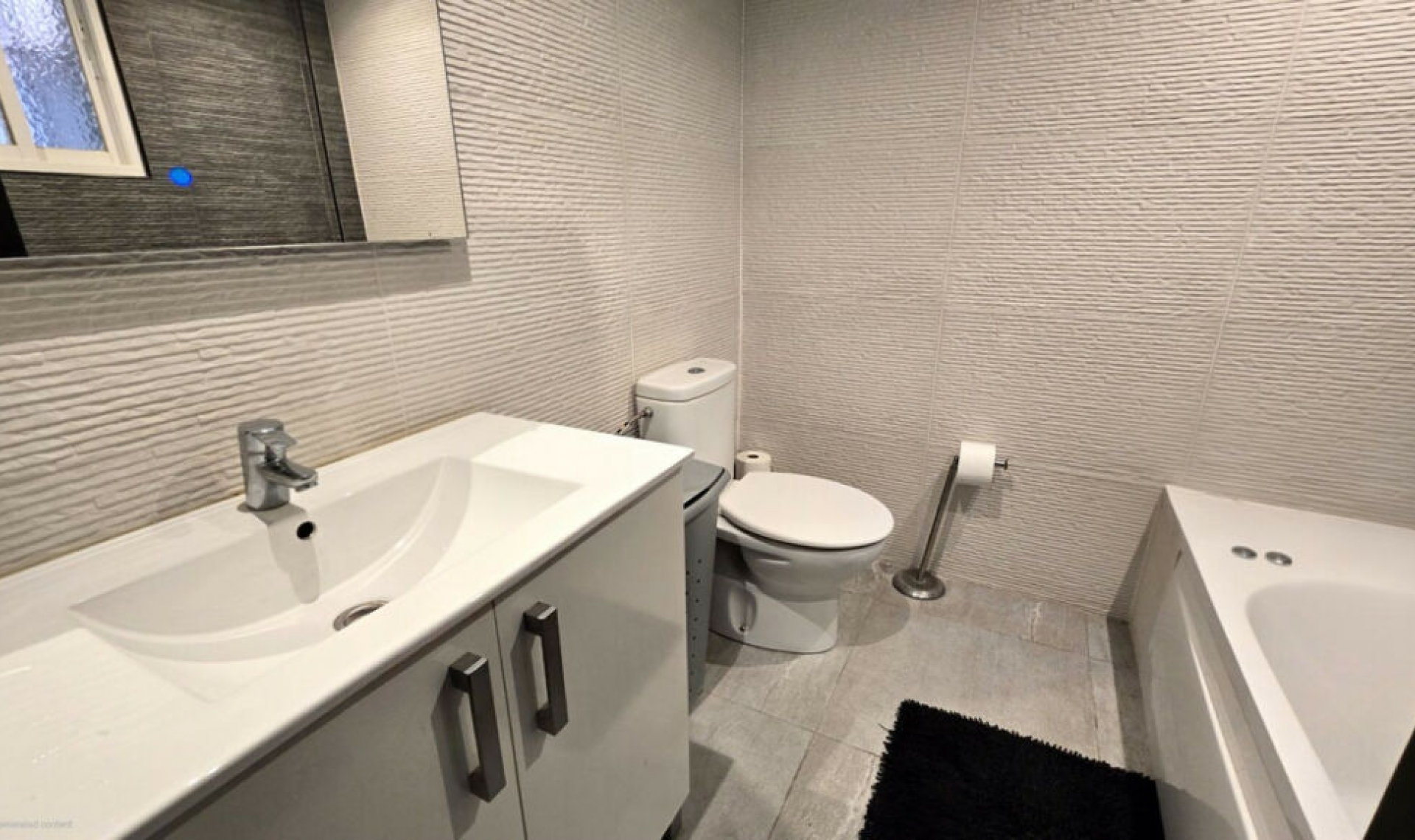 Resale - Apartment -
Calahonda