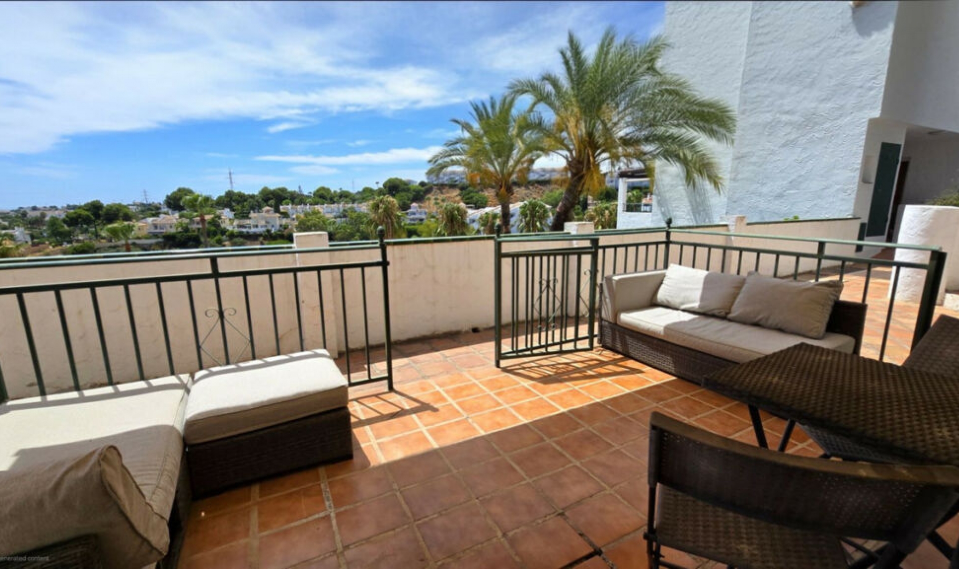 Resale - Apartment -
Calahonda
