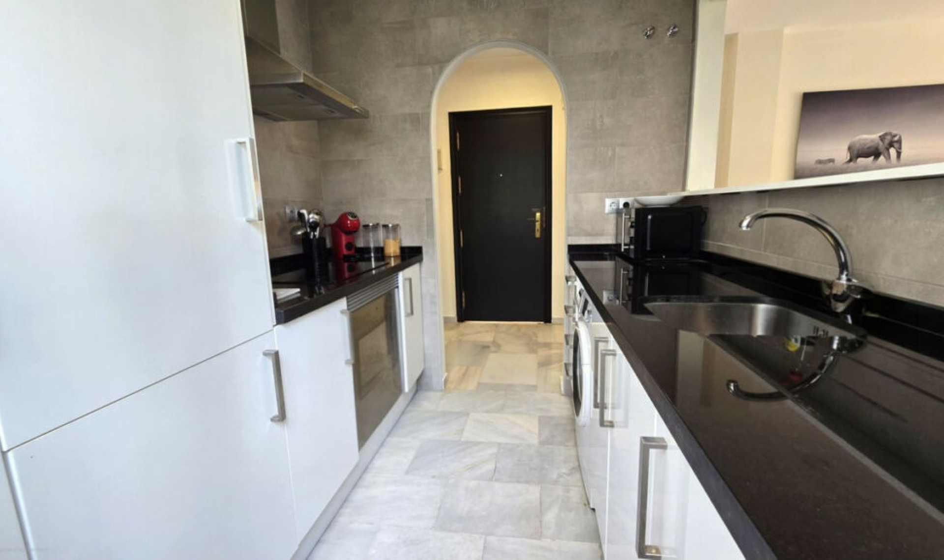 Resale - Apartment -
Calahonda