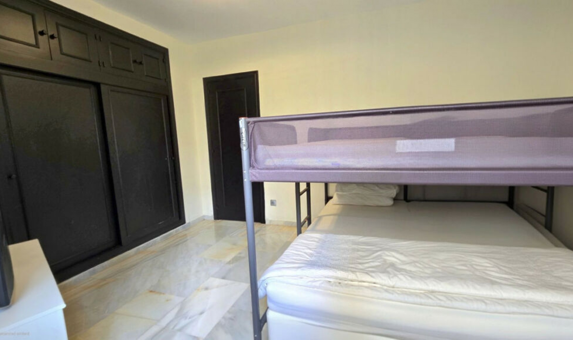 Resale - Apartment -
Calahonda