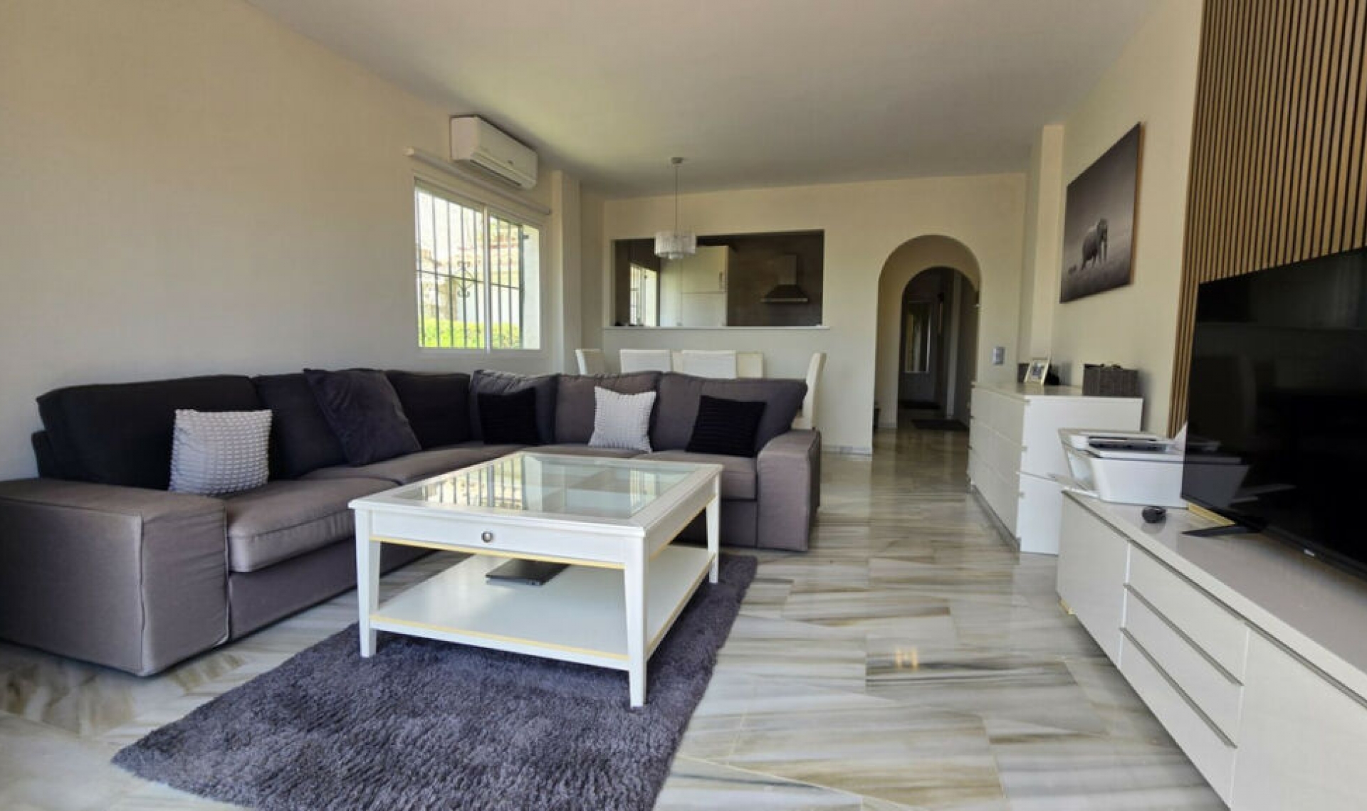 Resale - Apartment -
Calahonda