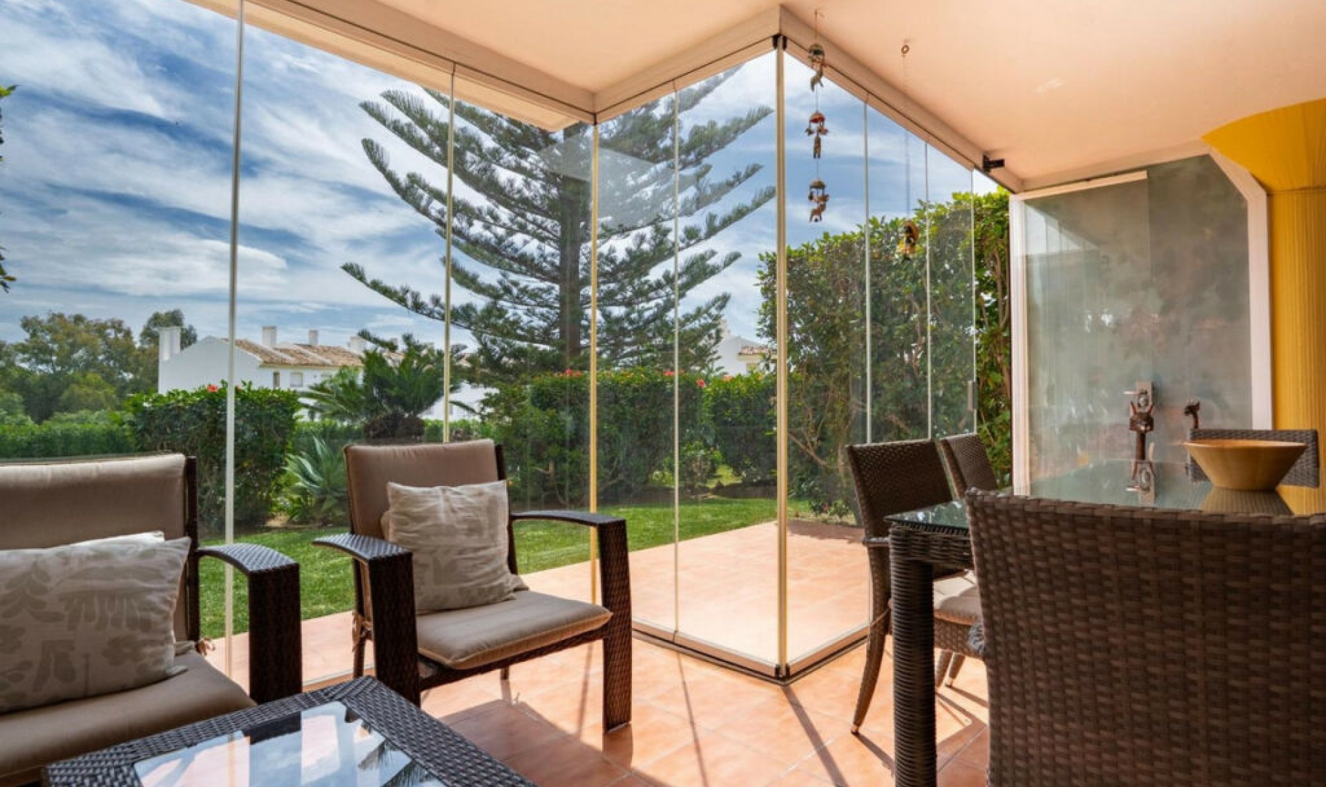 Resale - Apartment -
Calahonda