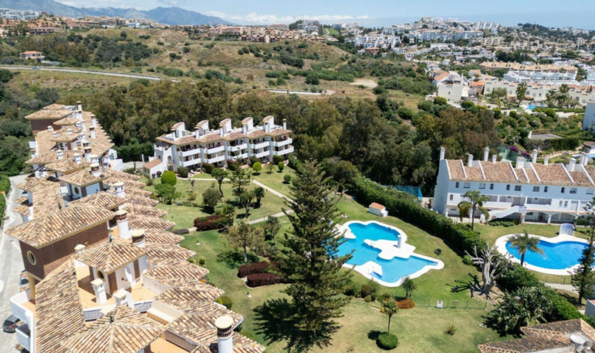 Resale - Apartment -
Calahonda
