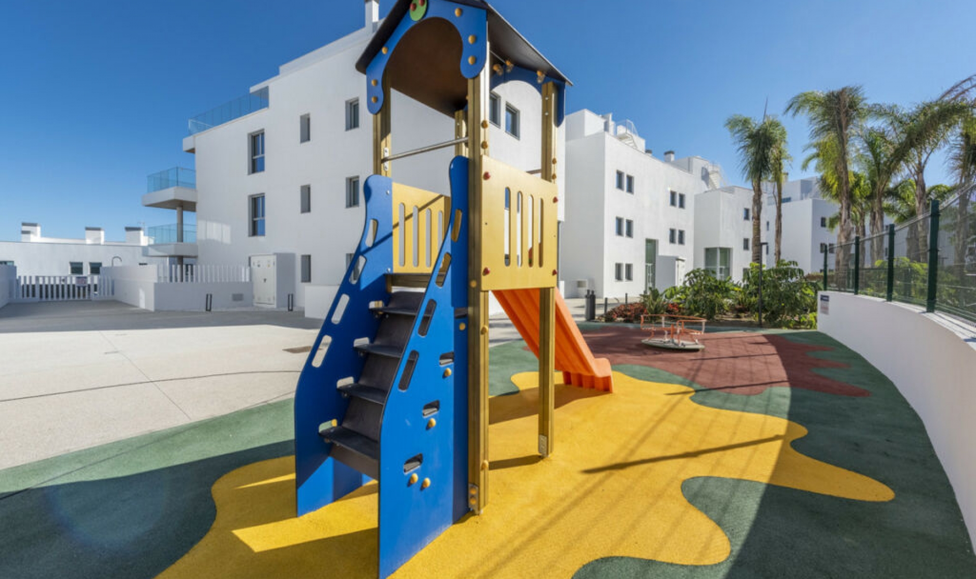 Resale - Apartment -
Calanova Golf