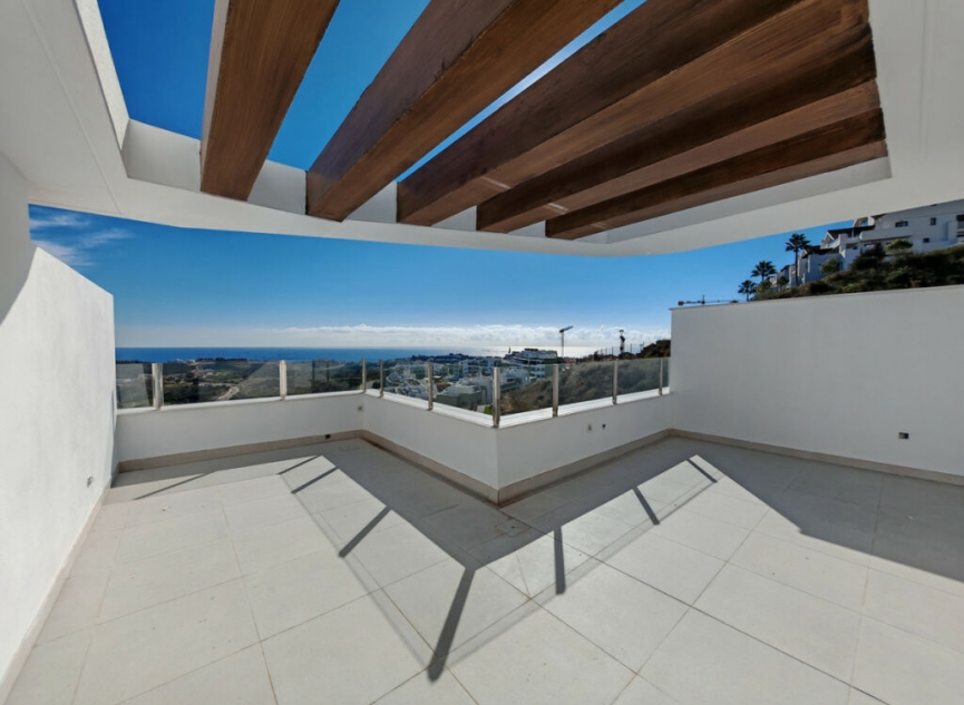 Resale - Apartment -
Calanova Golf