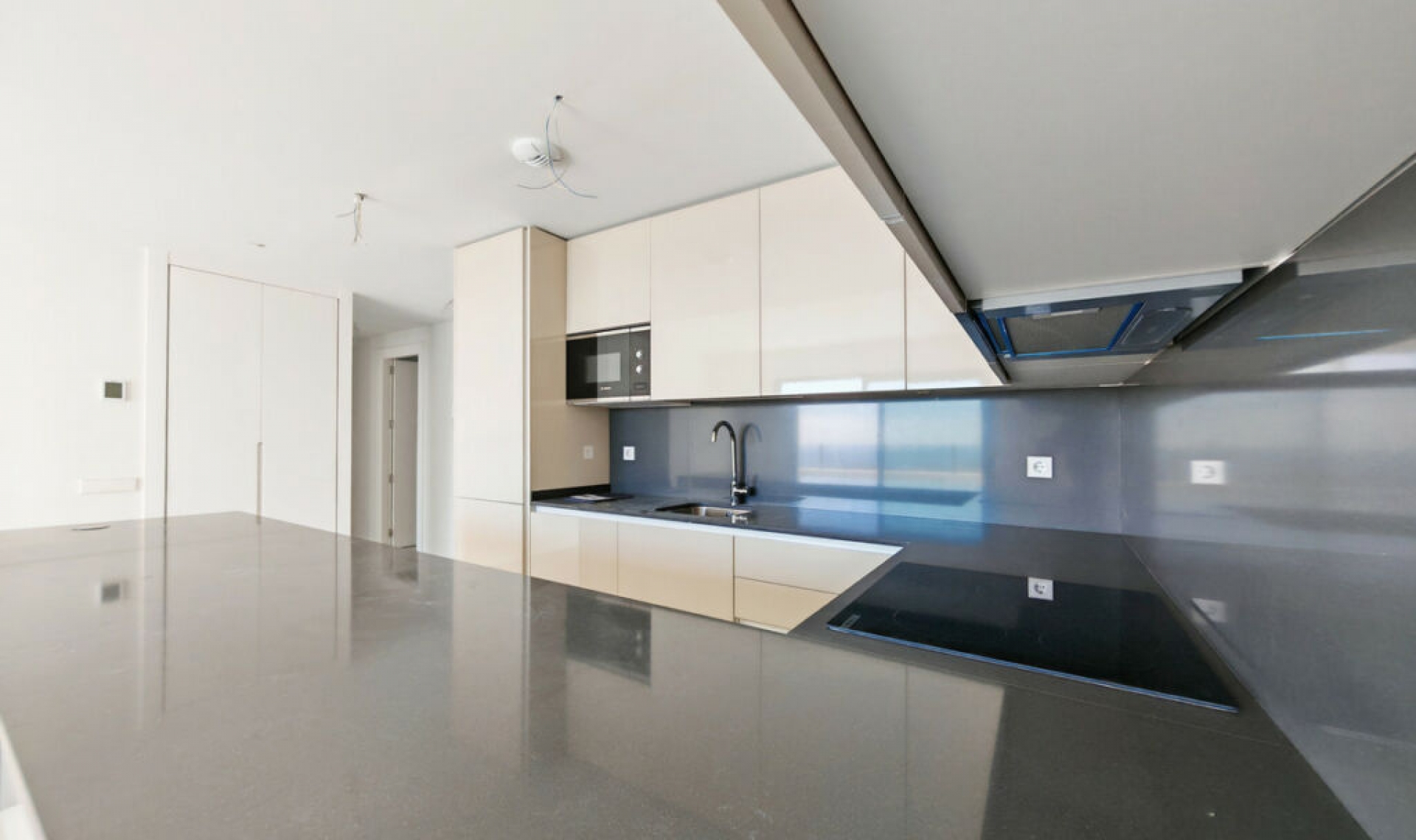 Resale - Apartment -
Calanova Golf