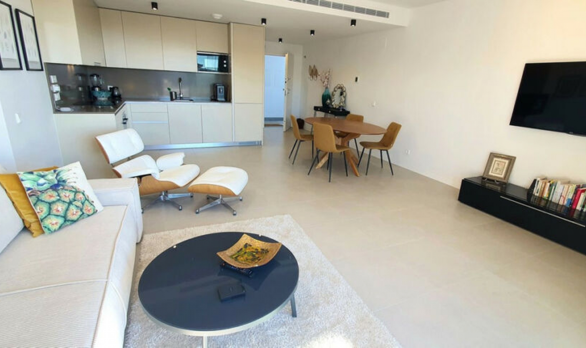 Resale - Apartment -
Calanova Golf