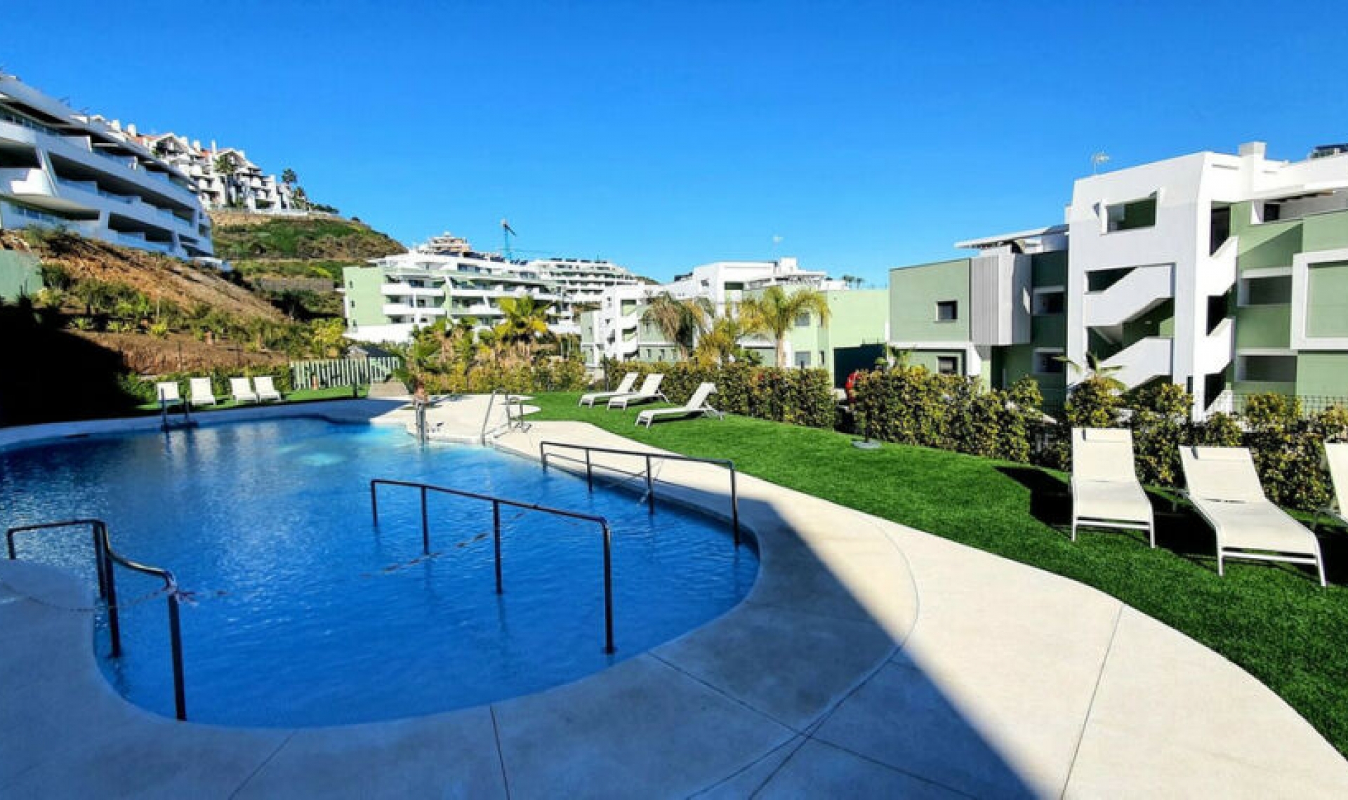 Resale - Apartment -
Calanova Golf