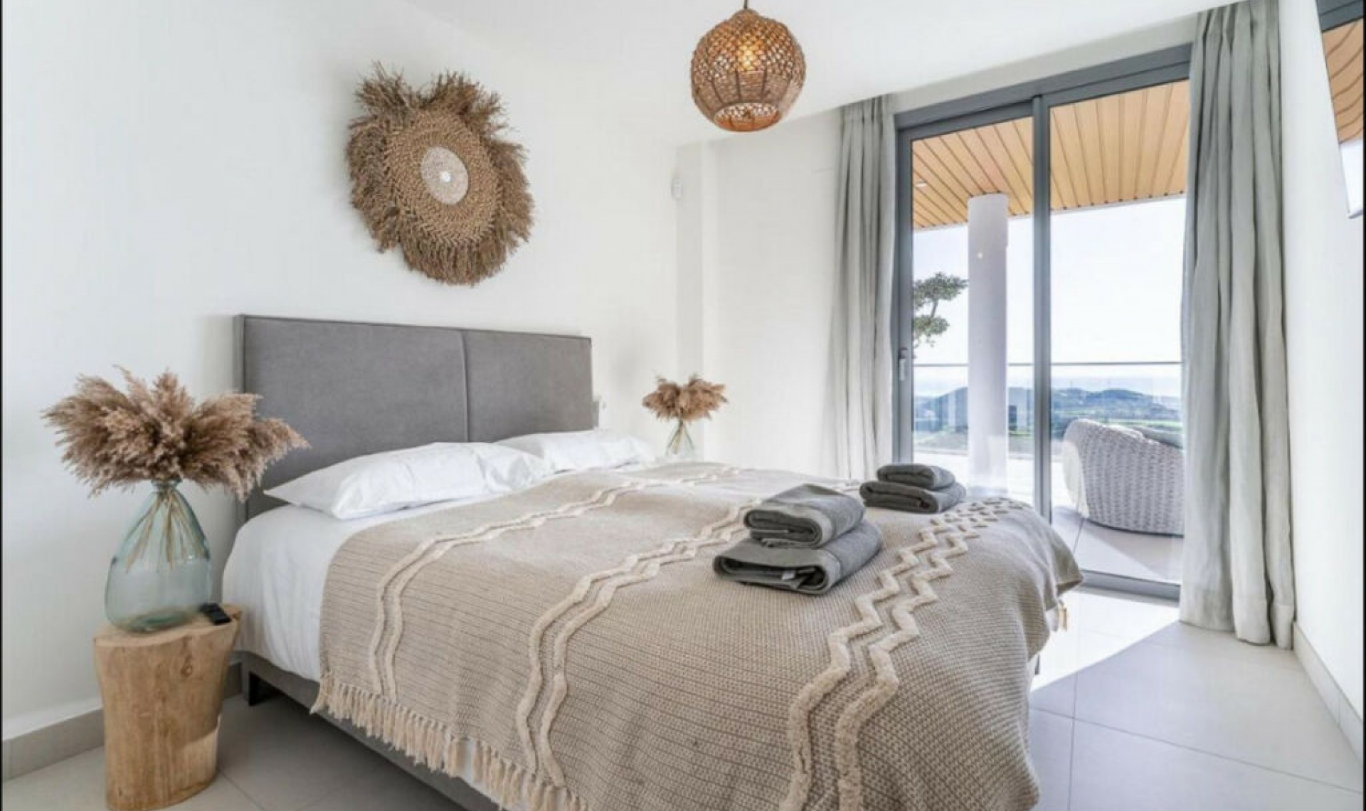Resale - Apartment -
Calanova Golf