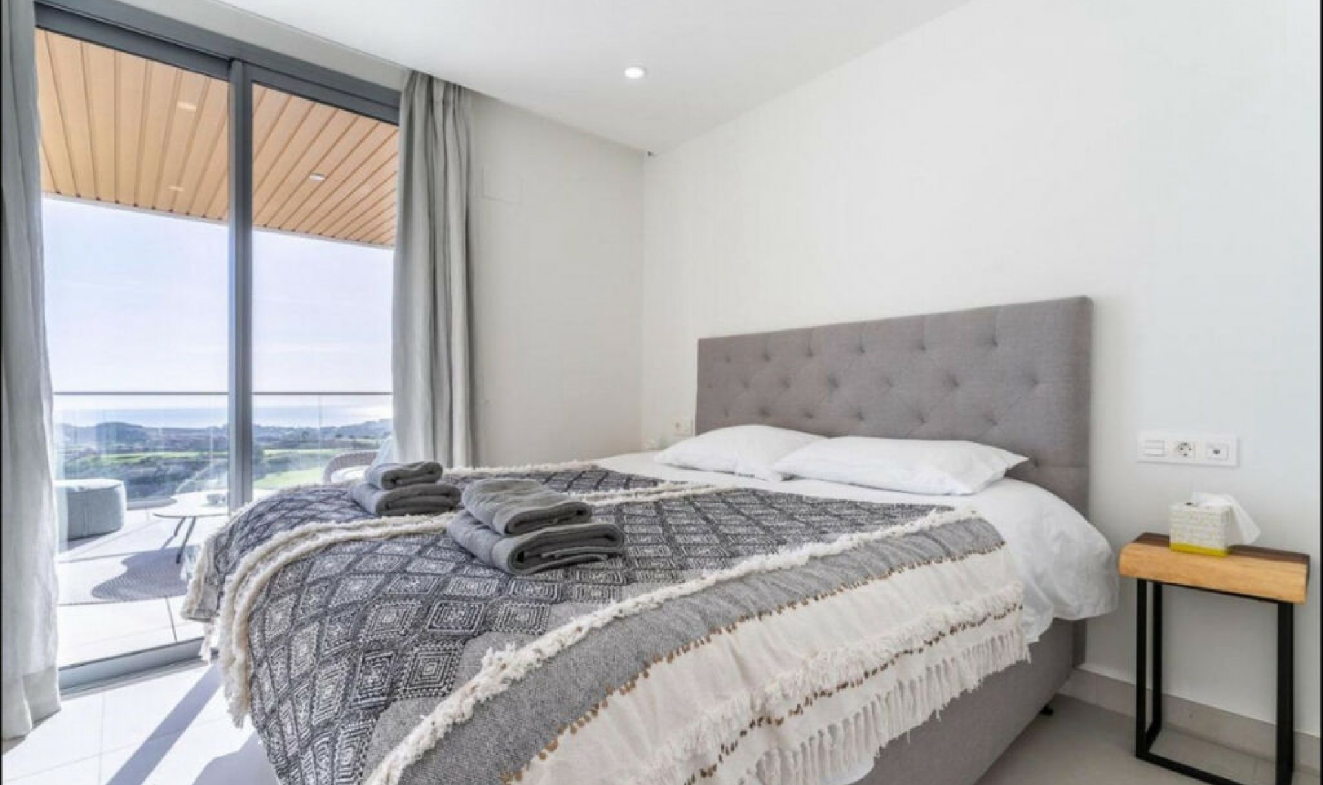 Resale - Apartment -
Calanova Golf