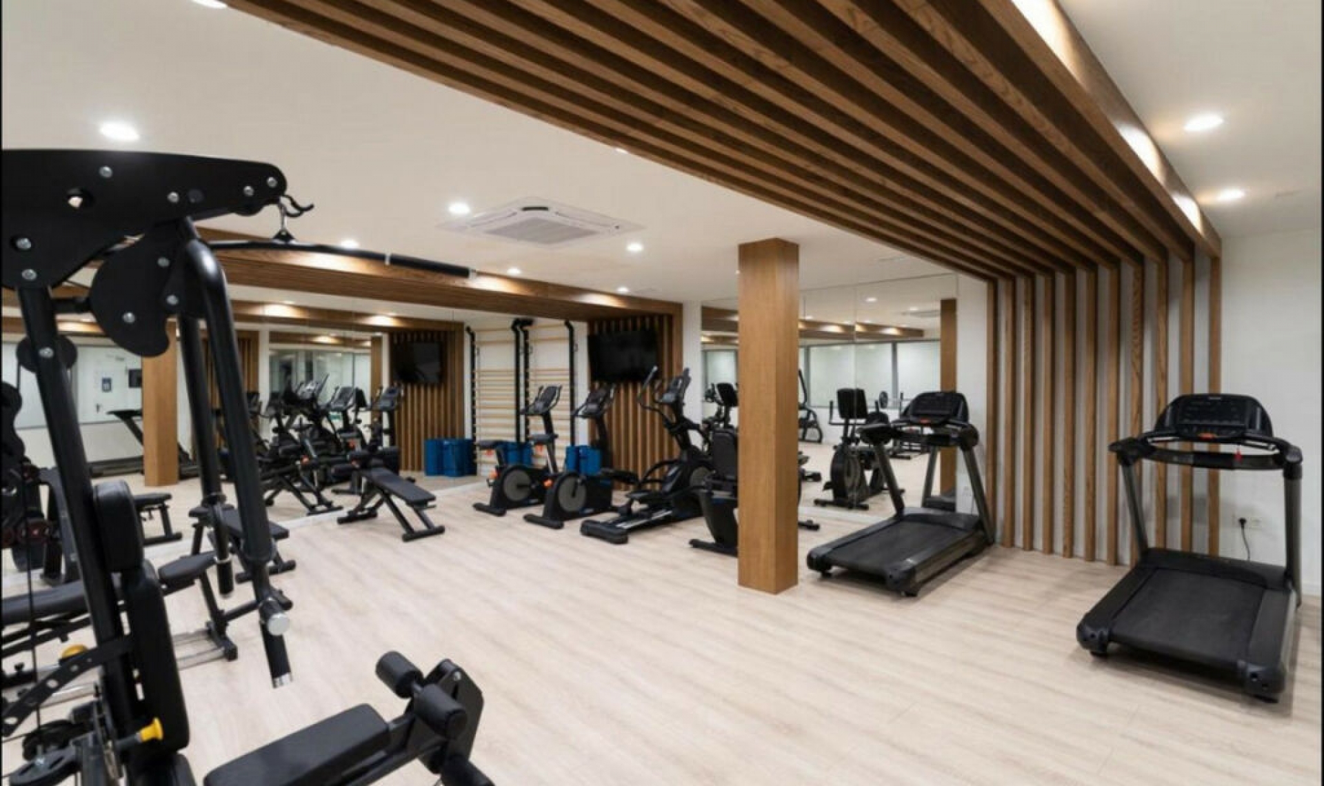 Resale - Apartment -
Calanova Golf