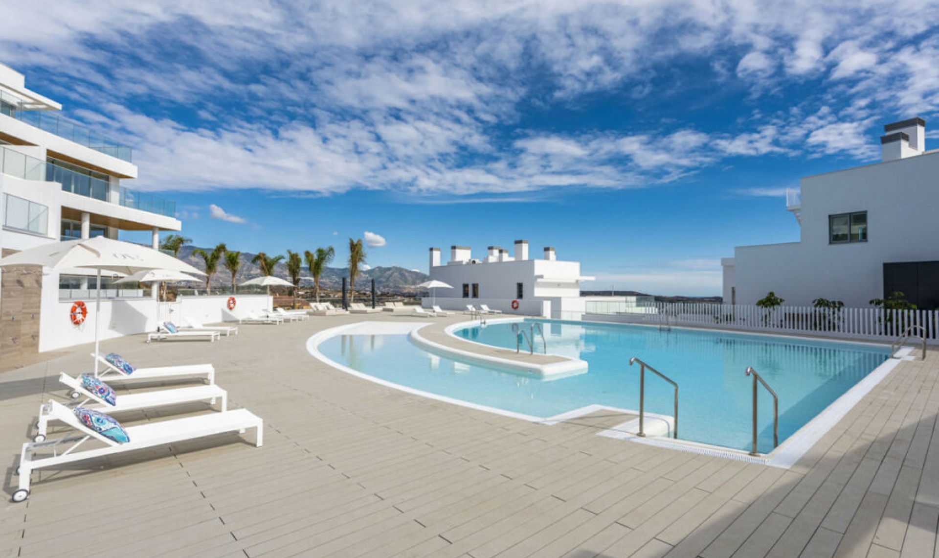 Resale - Apartment -
Calanova Golf