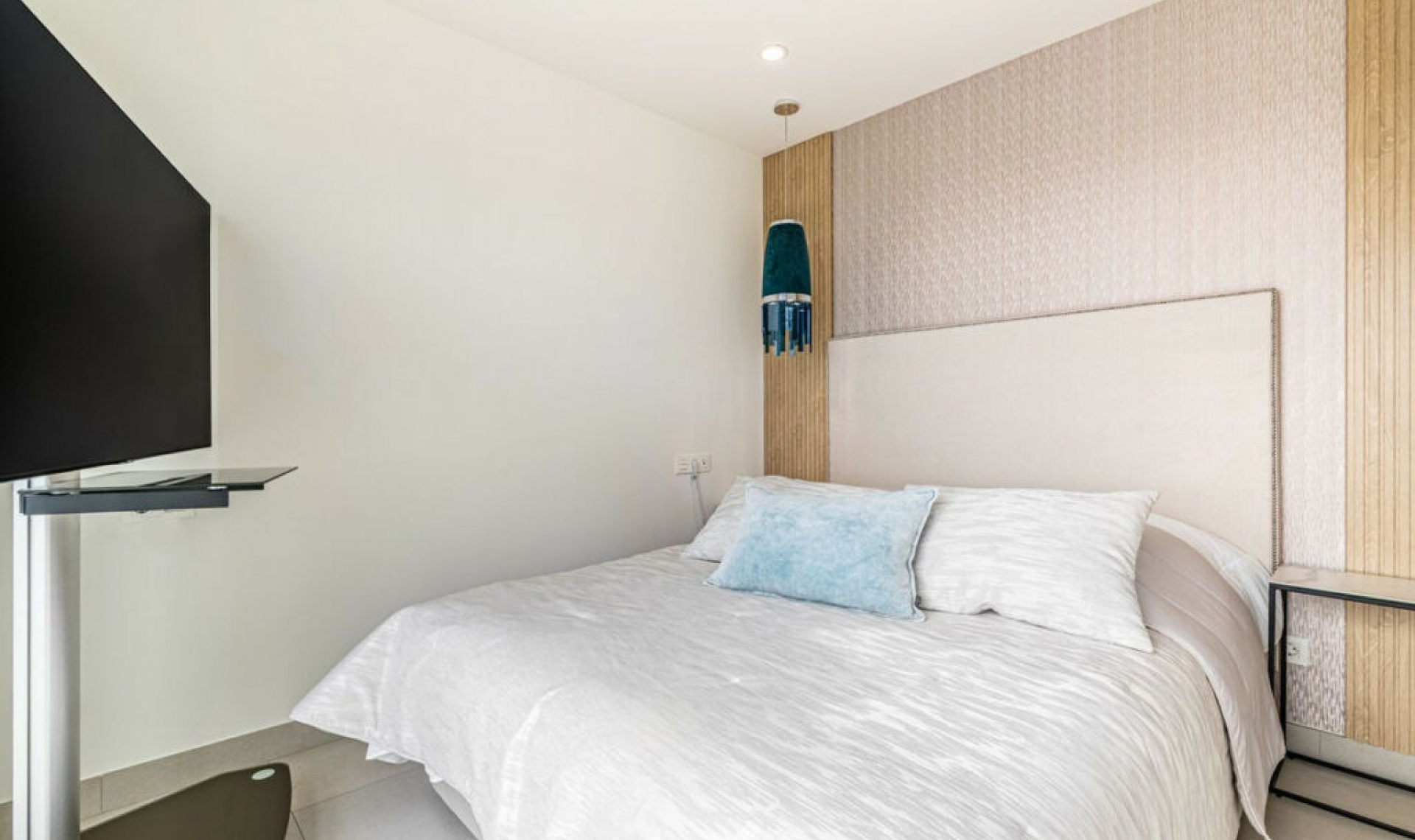 Resale - Apartment -
Calanova Golf