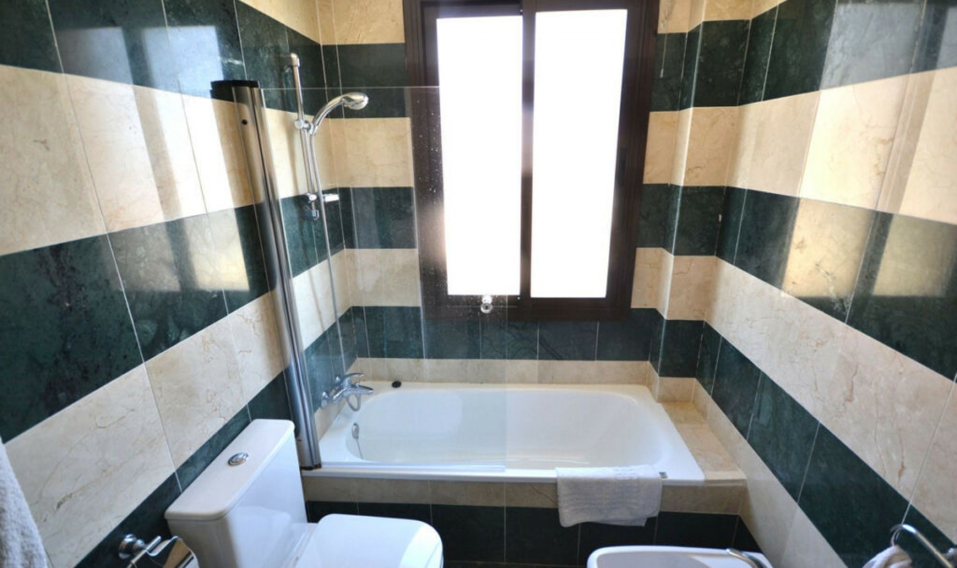 Resale - Apartment -
Calanova Golf