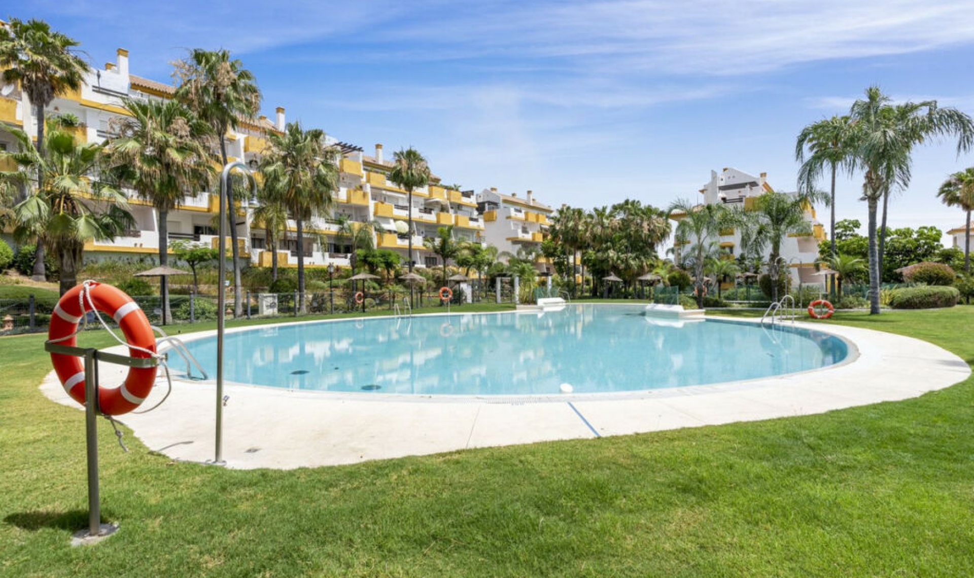 Resale - Apartment -
Calanova Golf