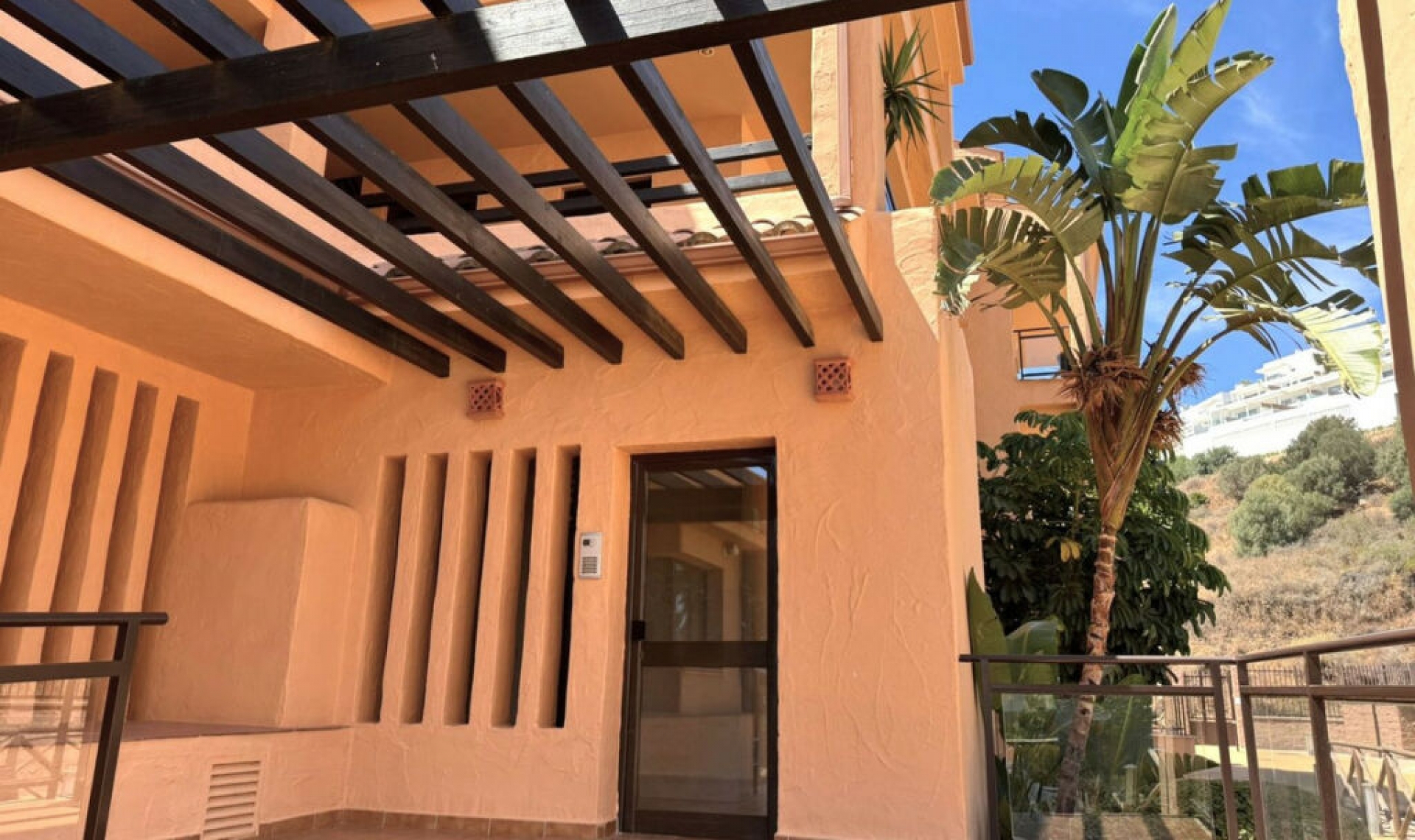 Resale - Apartment -
Calanova Golf